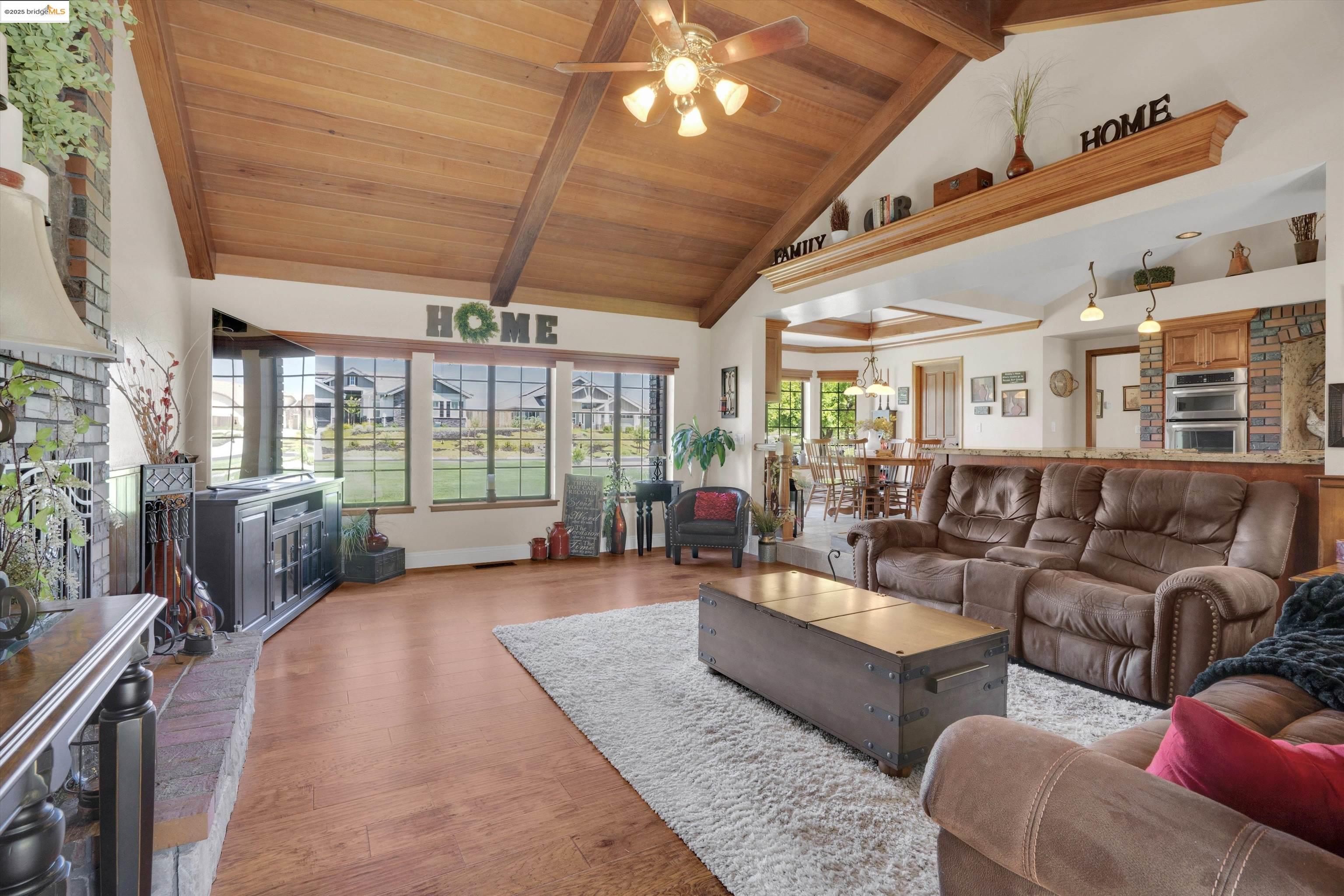 Detail Gallery Image 21 of 52 For 2960 Almondwood Pl, Oakley,  CA 94561 - 4 Beds | 2/2 Baths
