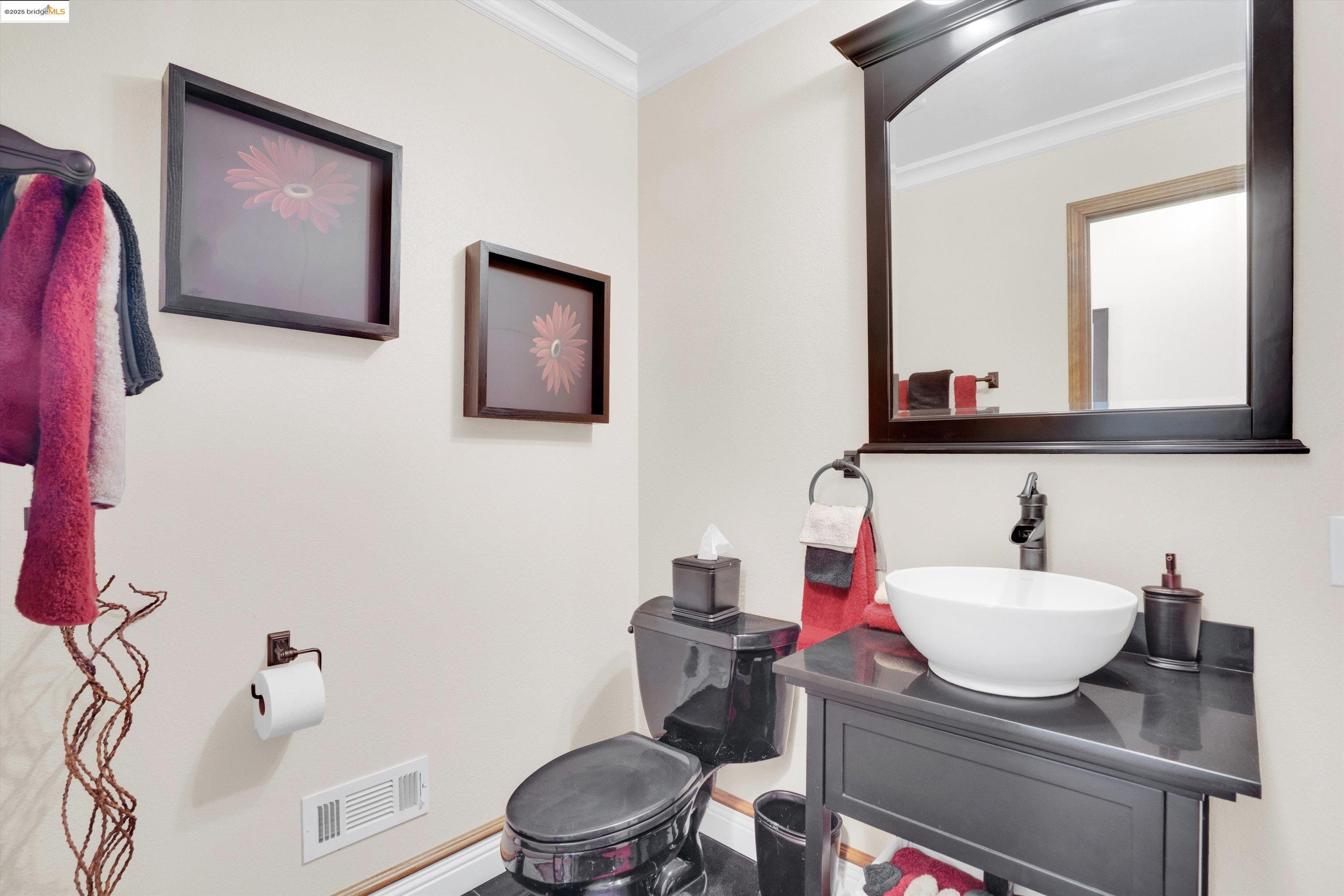 Detail Gallery Image 32 of 52 For 2960 Almondwood Pl, Oakley,  CA 94561 - 4 Beds | 2/2 Baths