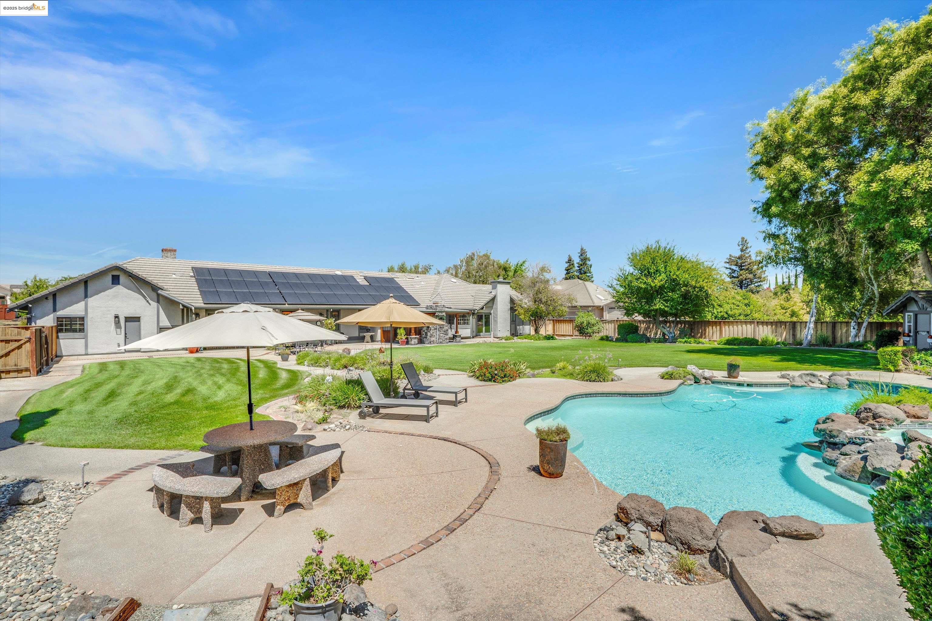 Detail Gallery Image 37 of 52 For 2960 Almondwood Pl, Oakley,  CA 94561 - 4 Beds | 2/2 Baths