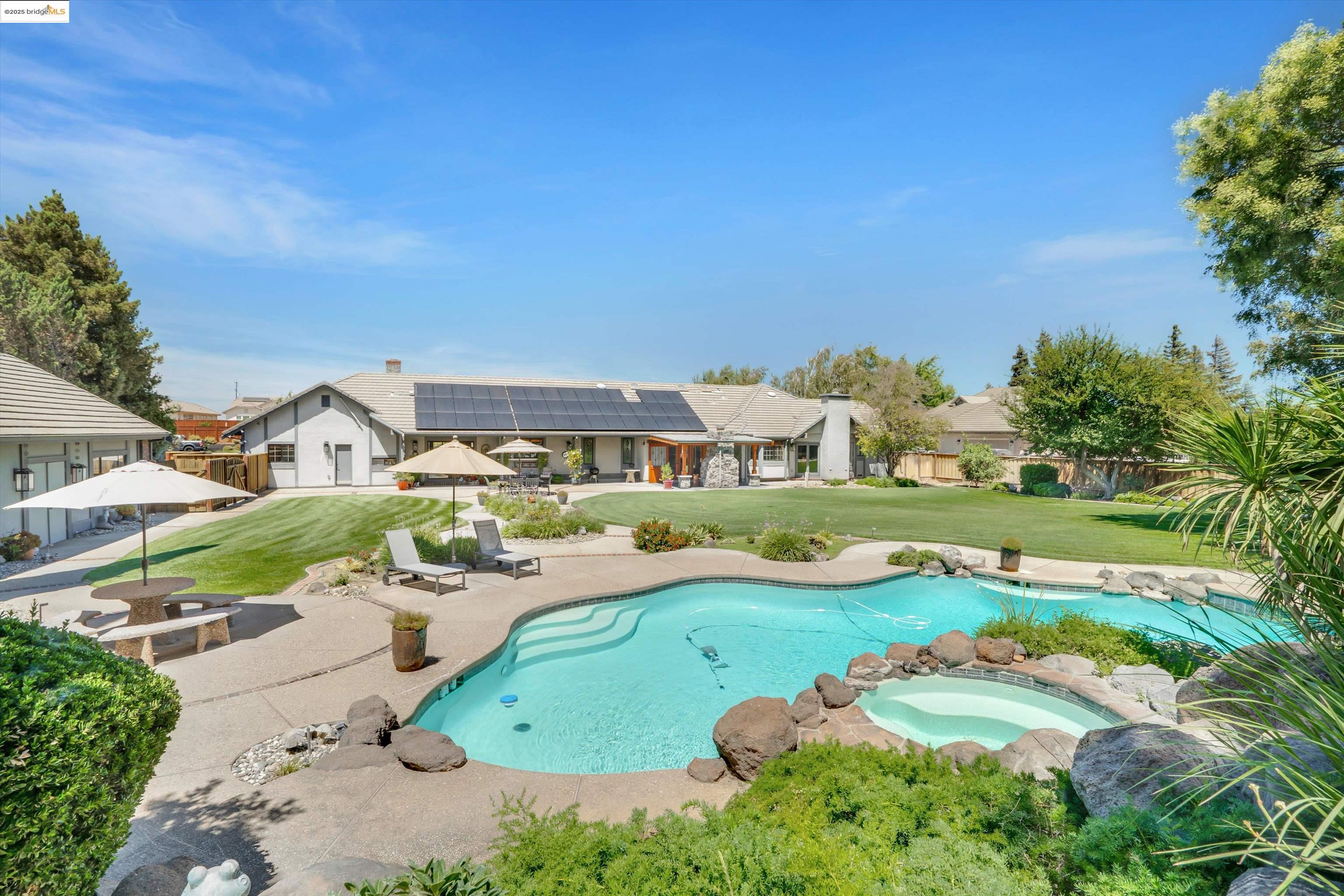 Detail Gallery Image 38 of 52 For 2960 Almondwood Pl, Oakley,  CA 94561 - 4 Beds | 2/2 Baths