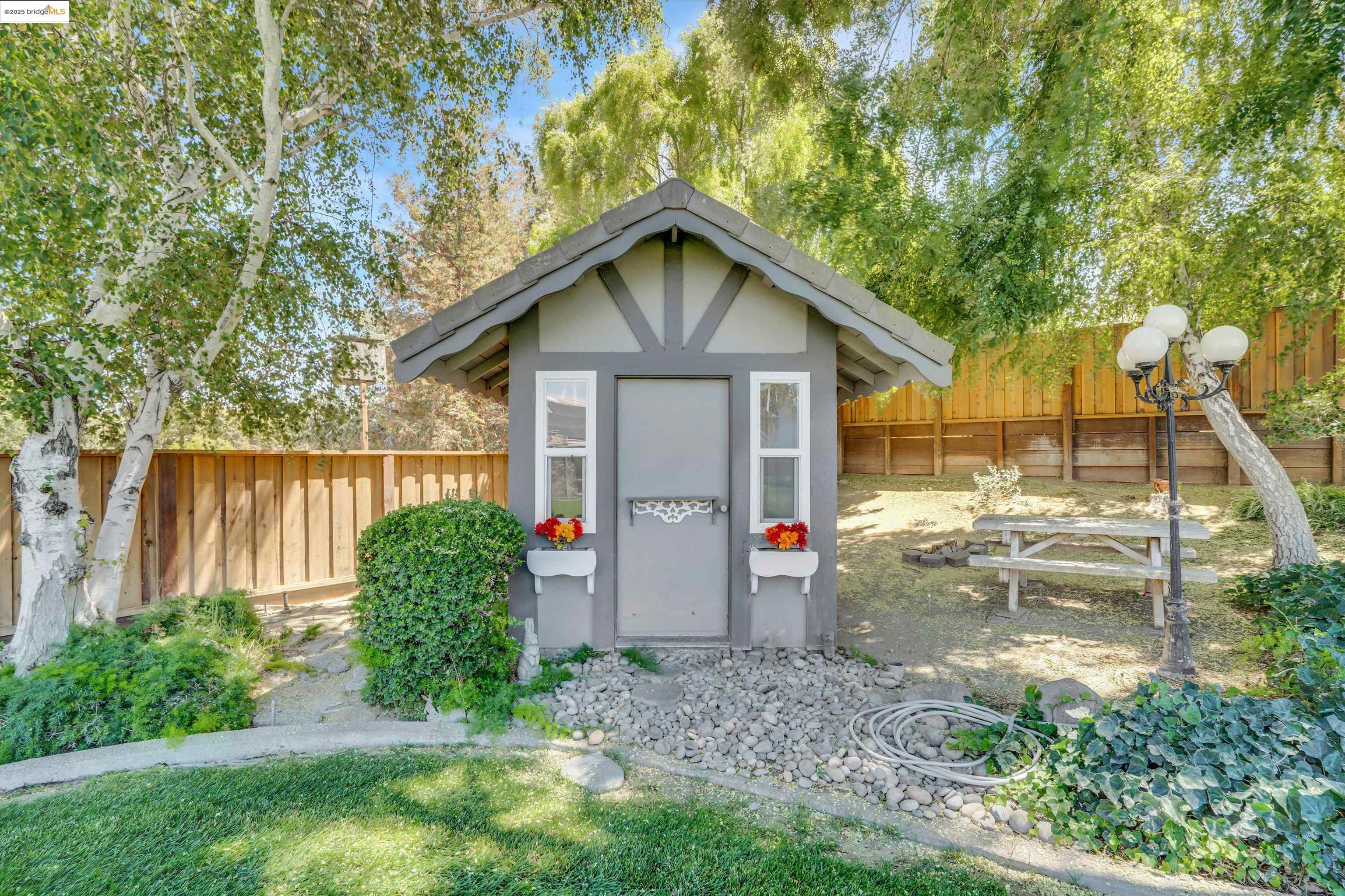 Detail Gallery Image 43 of 52 For 2960 Almondwood Pl, Oakley,  CA 94561 - 4 Beds | 2/2 Baths
