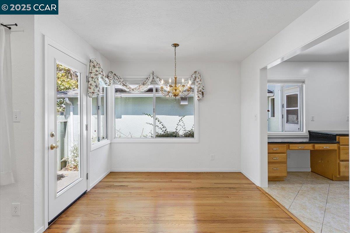 Detail Gallery Image 14 of 39 For 16080 via Del Sol, San Lorenzo,  CA 94580 - 3 Beds | 2 Baths