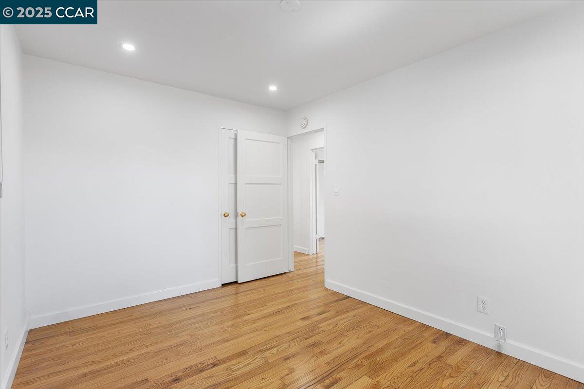 Detail Gallery Image 29 of 39 For 16080 via Del Sol, San Lorenzo,  CA 94580 - 3 Beds | 2 Baths