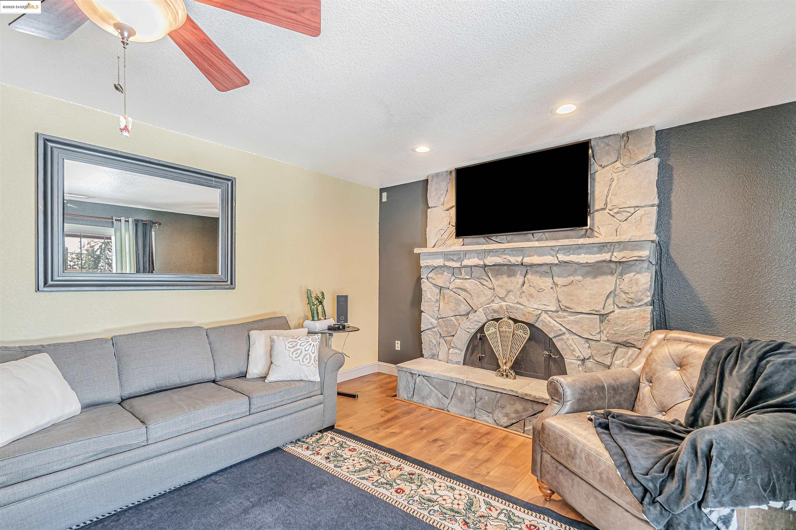Detail Gallery Image 13 of 29 For 170 Kadota Ave, Atwater,  CA 95301 - 4 Beds | 2 Baths