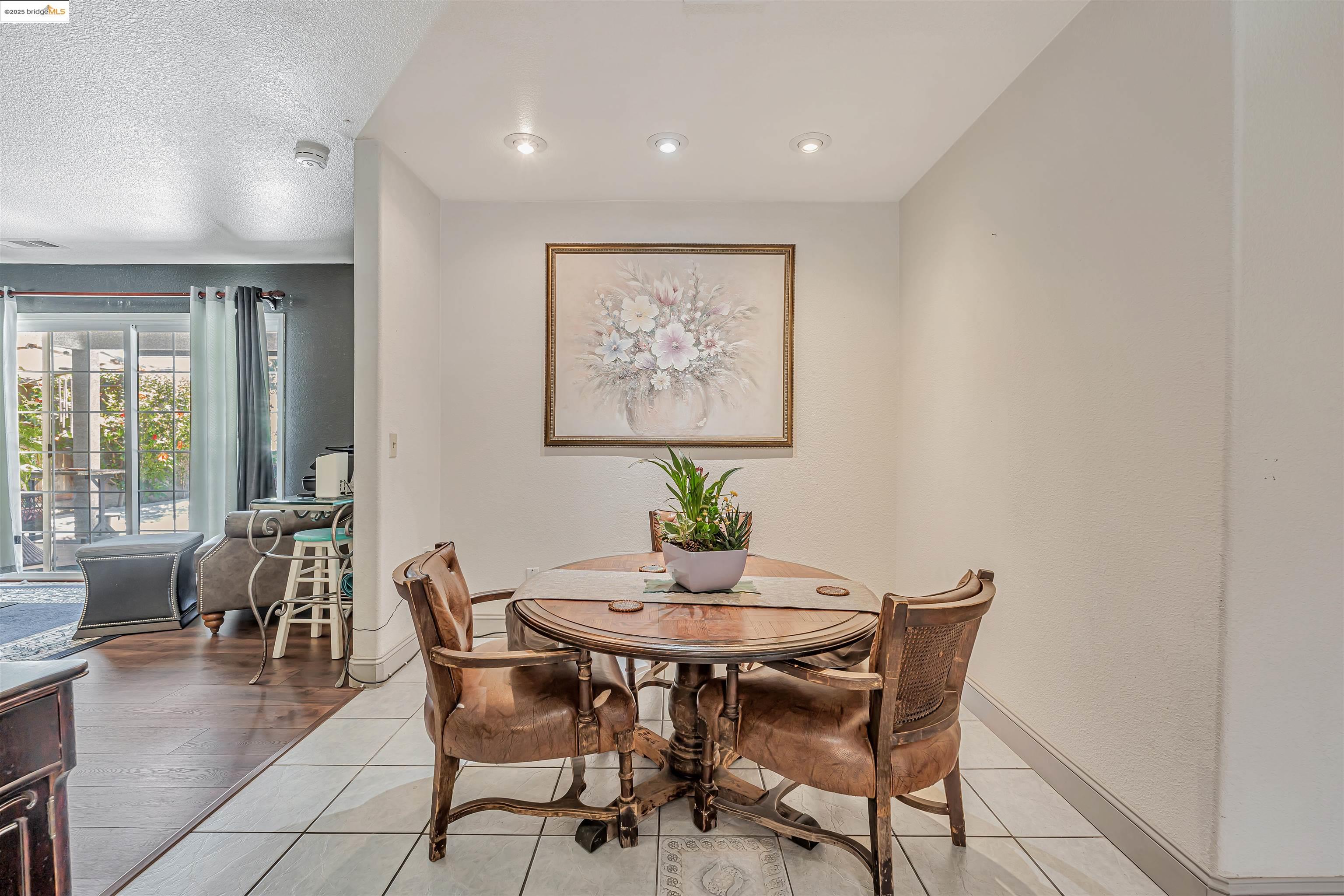 Detail Gallery Image 9 of 29 For 170 Kadota Ave, Atwater,  CA 95301 - 4 Beds | 2 Baths