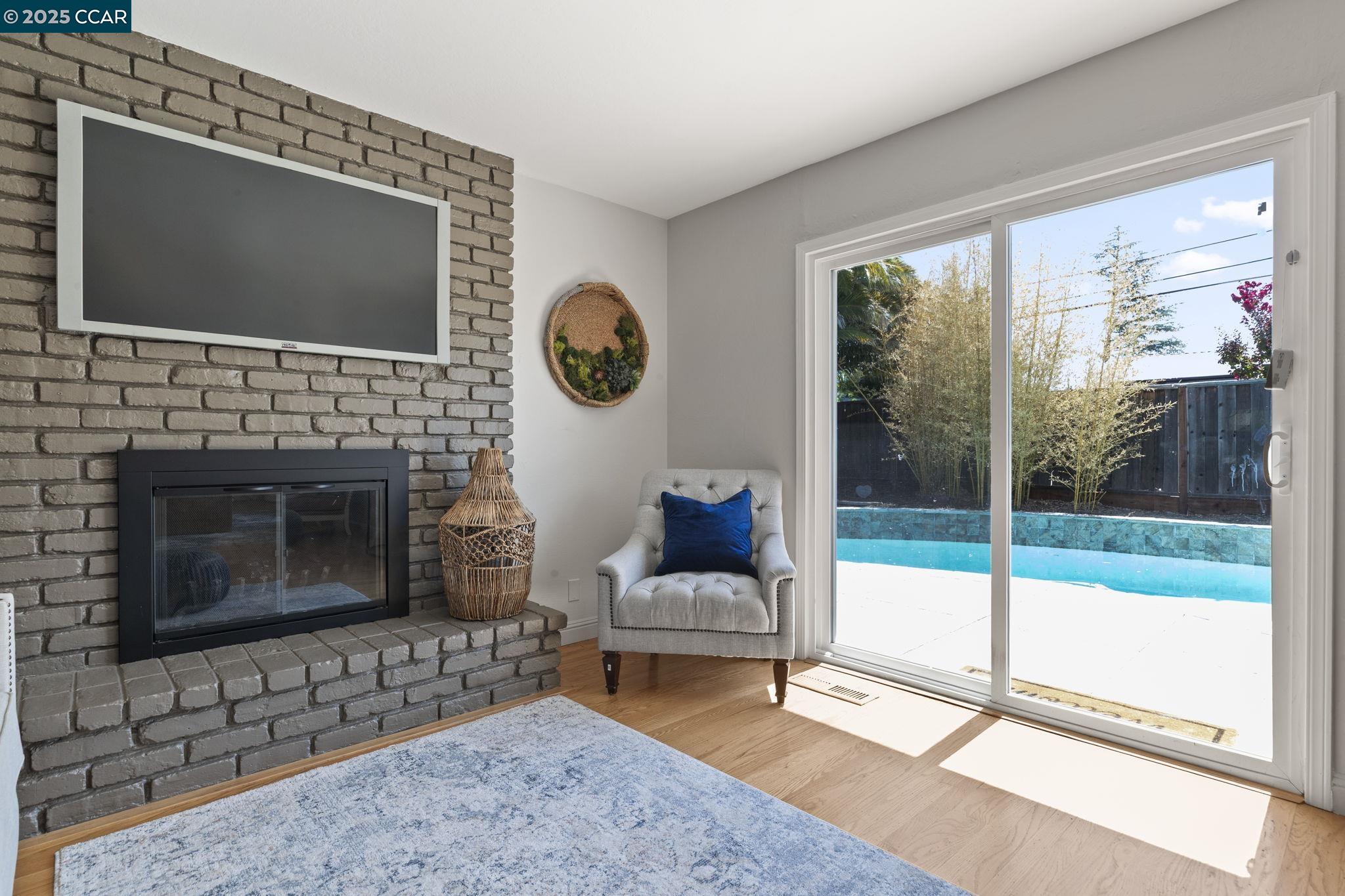 Detail Gallery Image 13 of 49 For 1712 Pepperwood Ct, Concord,  CA 94521 - 3 Beds | 2 Baths