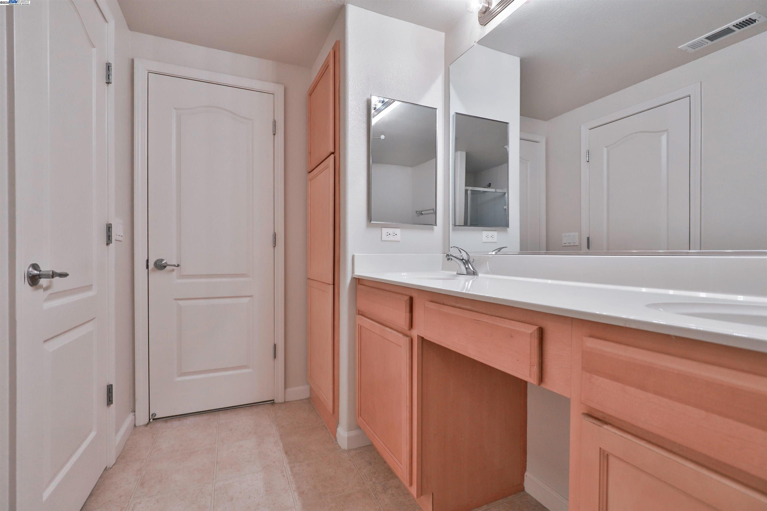 Detail Gallery Image 29 of 37 For 216 Vessona Cir, Folsom,  CA 95630 - 2 Beds | 2 Baths