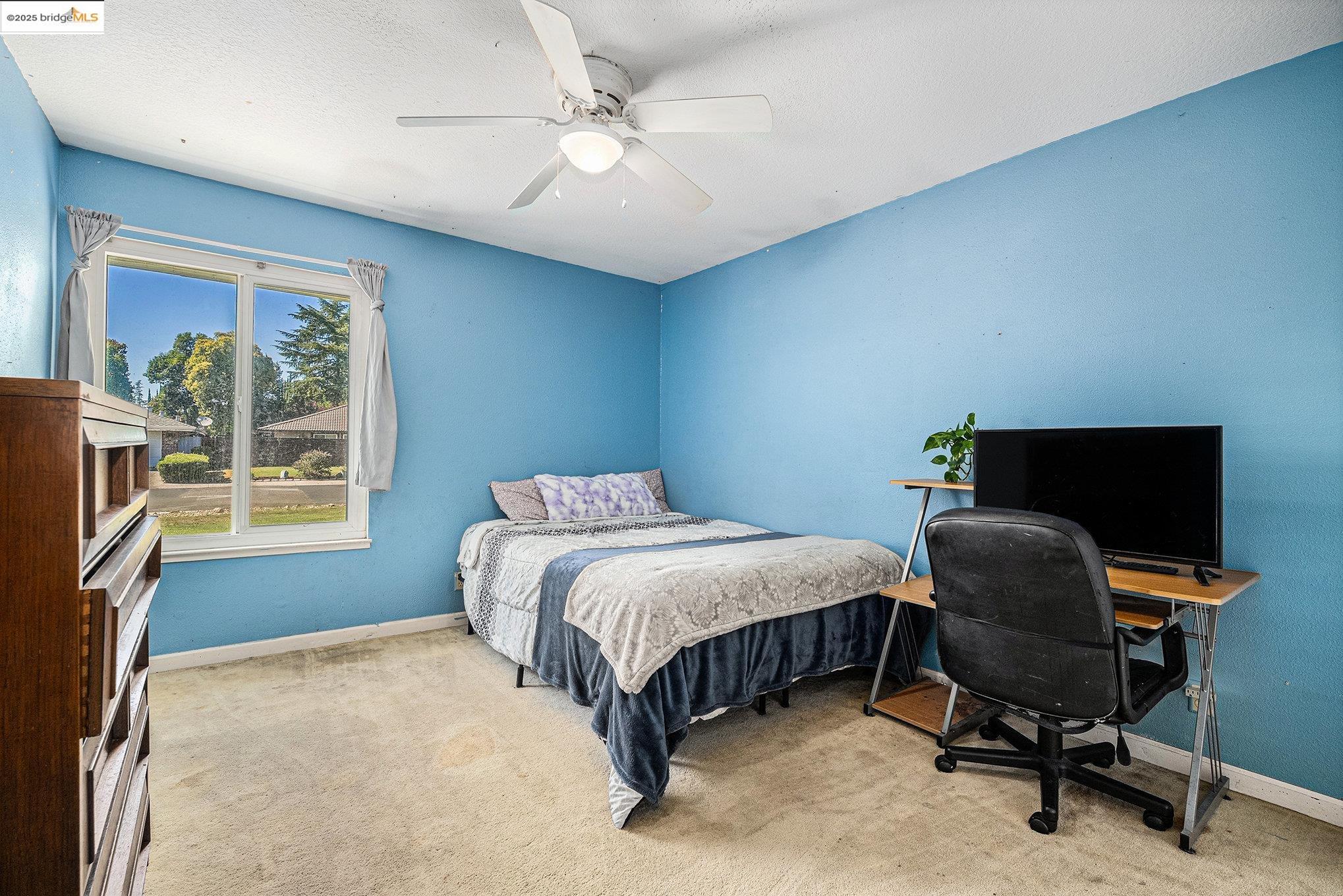 Detail Gallery Image 11 of 17 For 2329 Lido Cir, Stockton,  CA 95207 - 3 Beds | 2 Baths