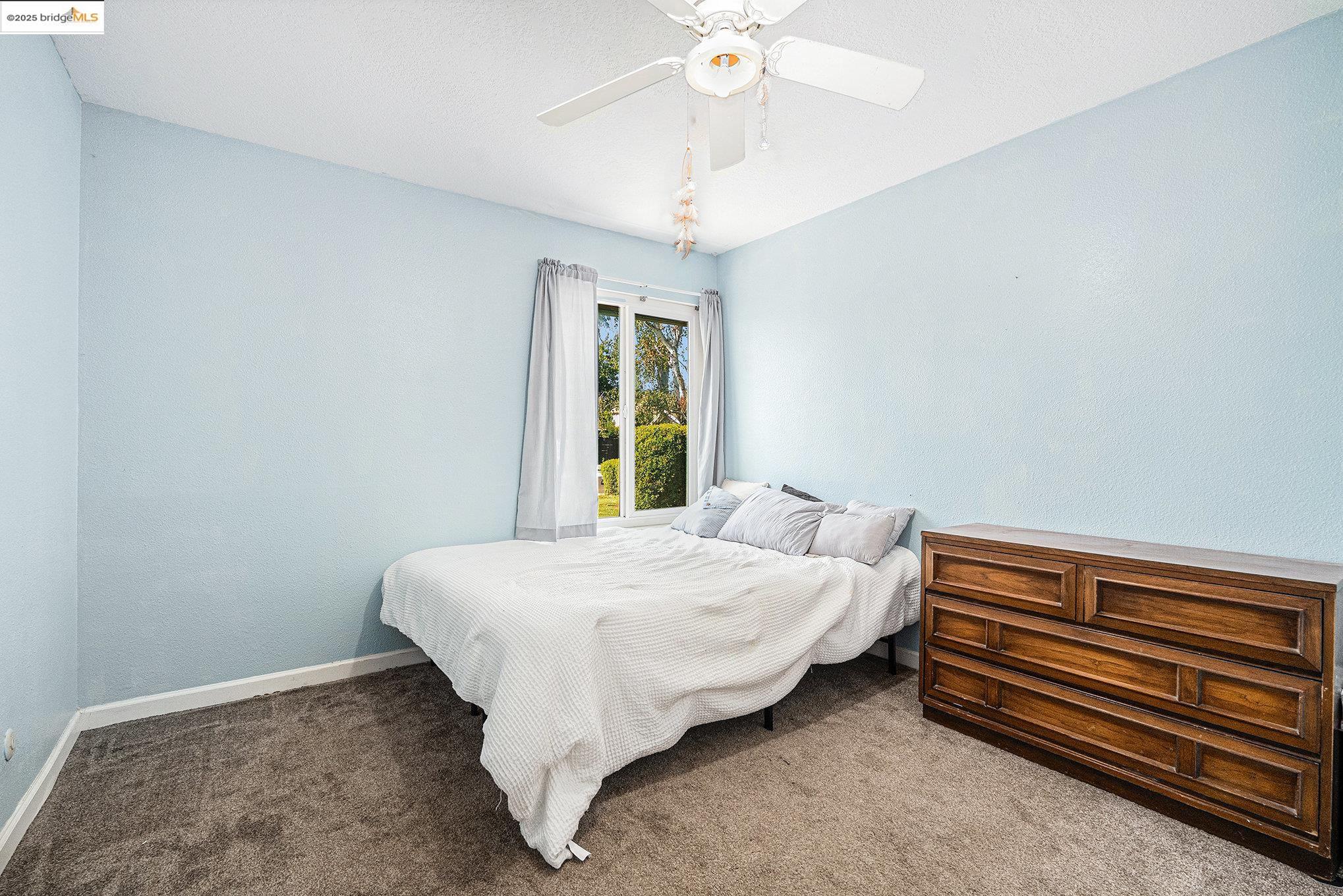 Detail Gallery Image 12 of 17 For 2329 Lido Cir, Stockton,  CA 95207 - 3 Beds | 2 Baths