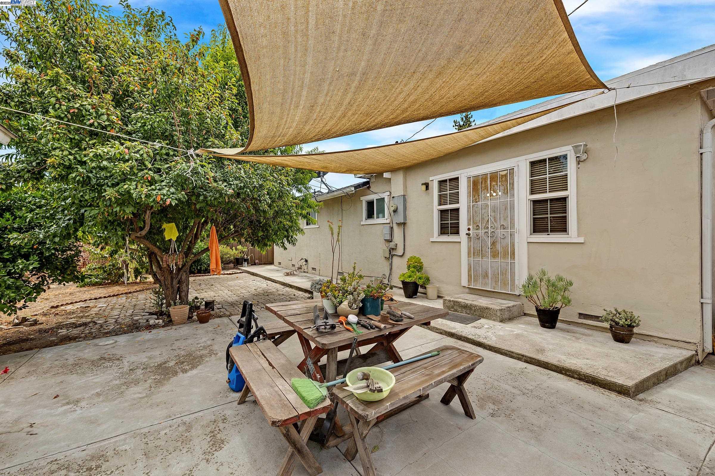 Detail Gallery Image 24 of 32 For 39672 Blacow Rd, Fremont,  CA 94538 - 4 Beds | 3 Baths