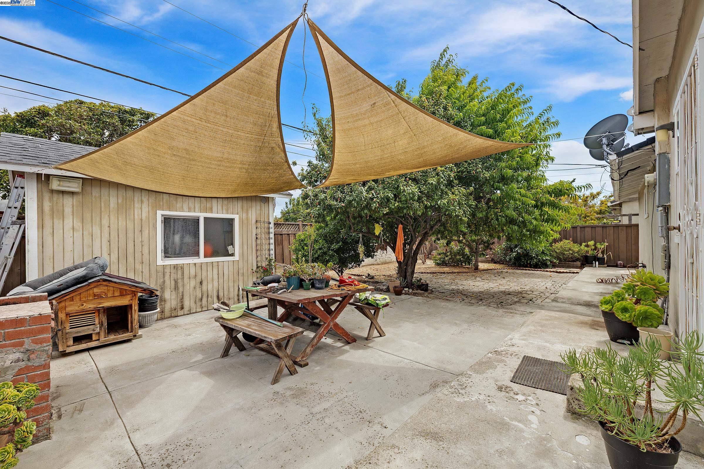 Detail Gallery Image 29 of 32 For 39672 Blacow Rd, Fremont,  CA 94538 - 4 Beds | 3 Baths