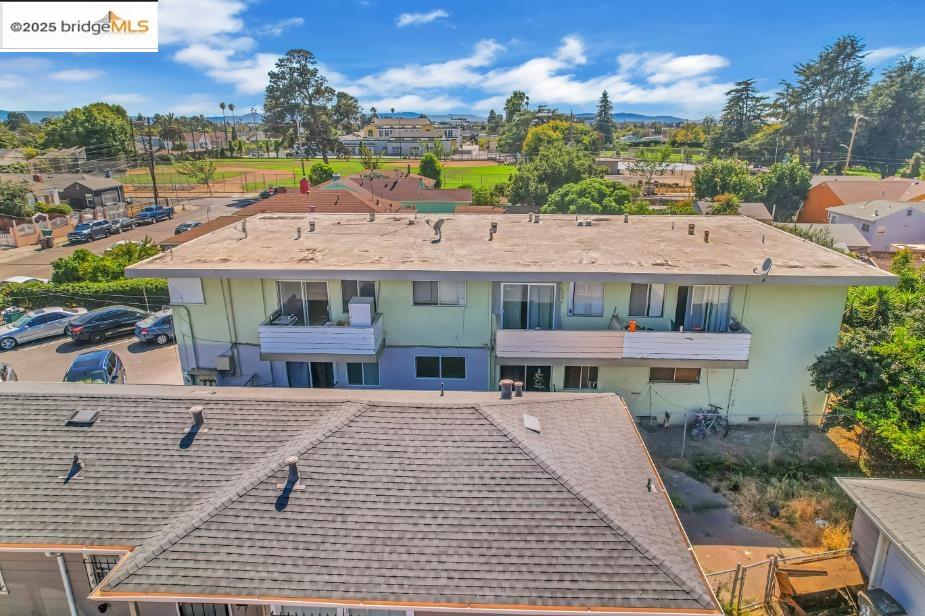 Detail Gallery Image 15 of 15 For 2023 80th Ave, Oakland,  CA 94621 - – Beds | – Baths