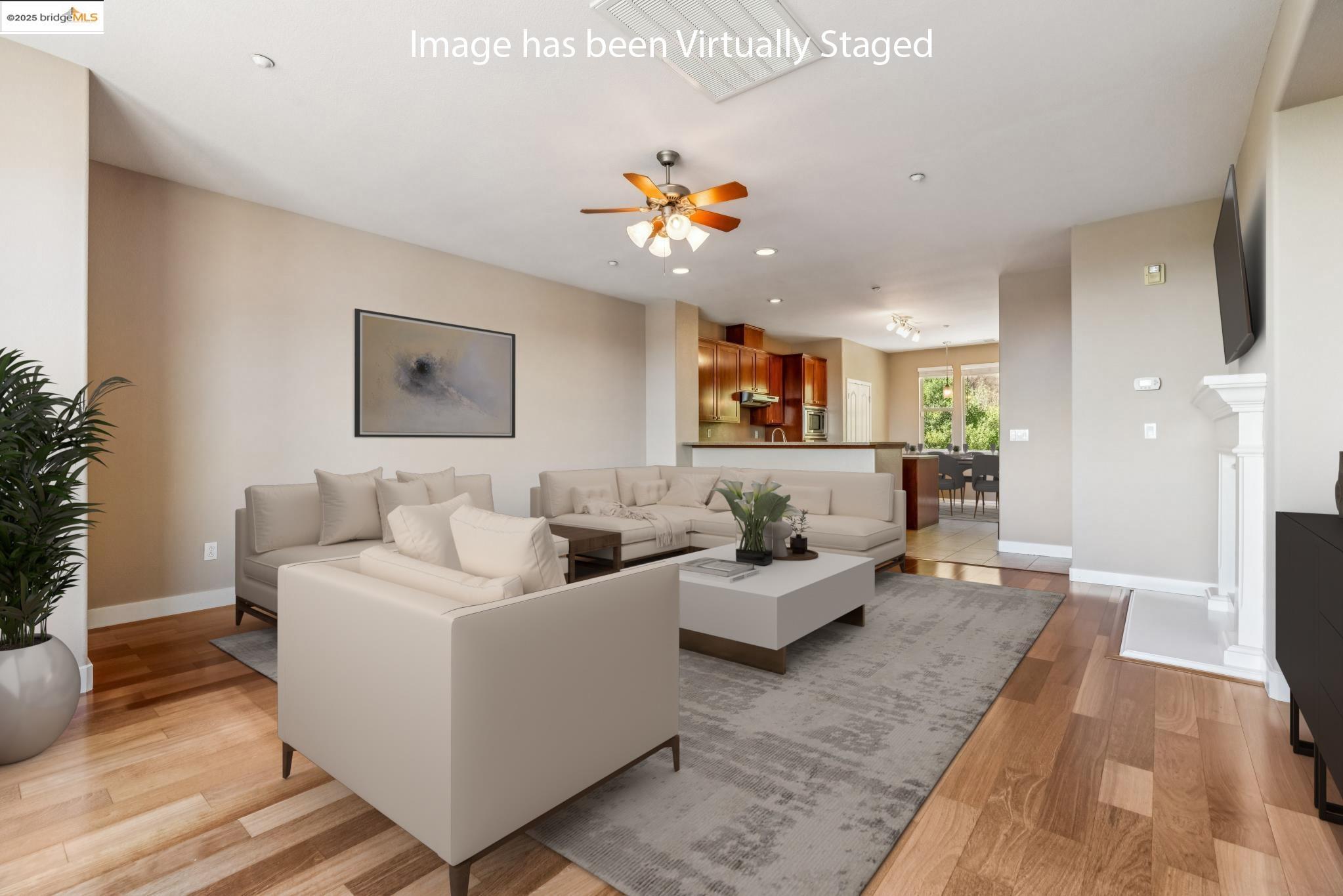 Photo #8: 41108156 Listing: Photo #8
