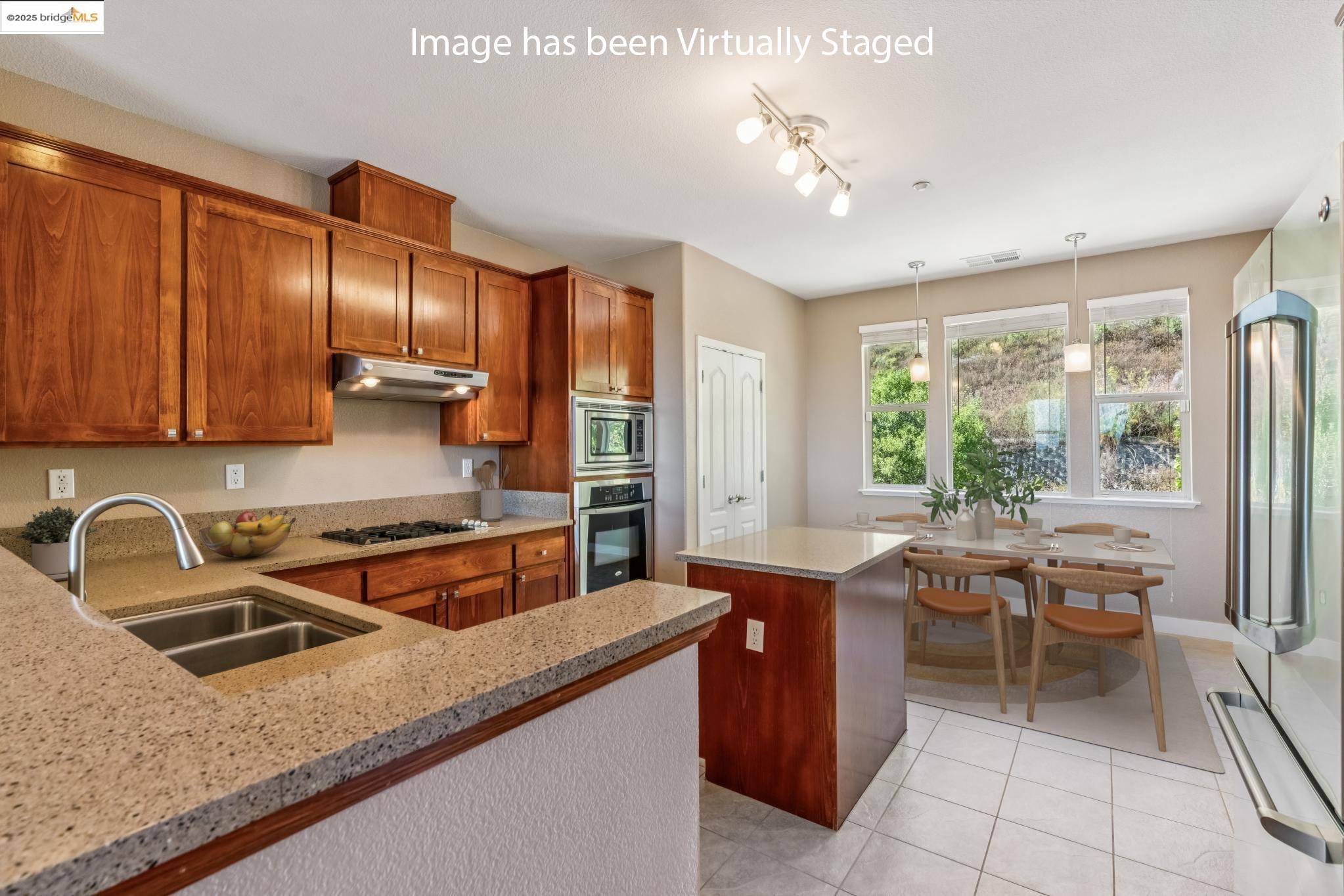 Photo #9: 41108156 Listing: Photo #9