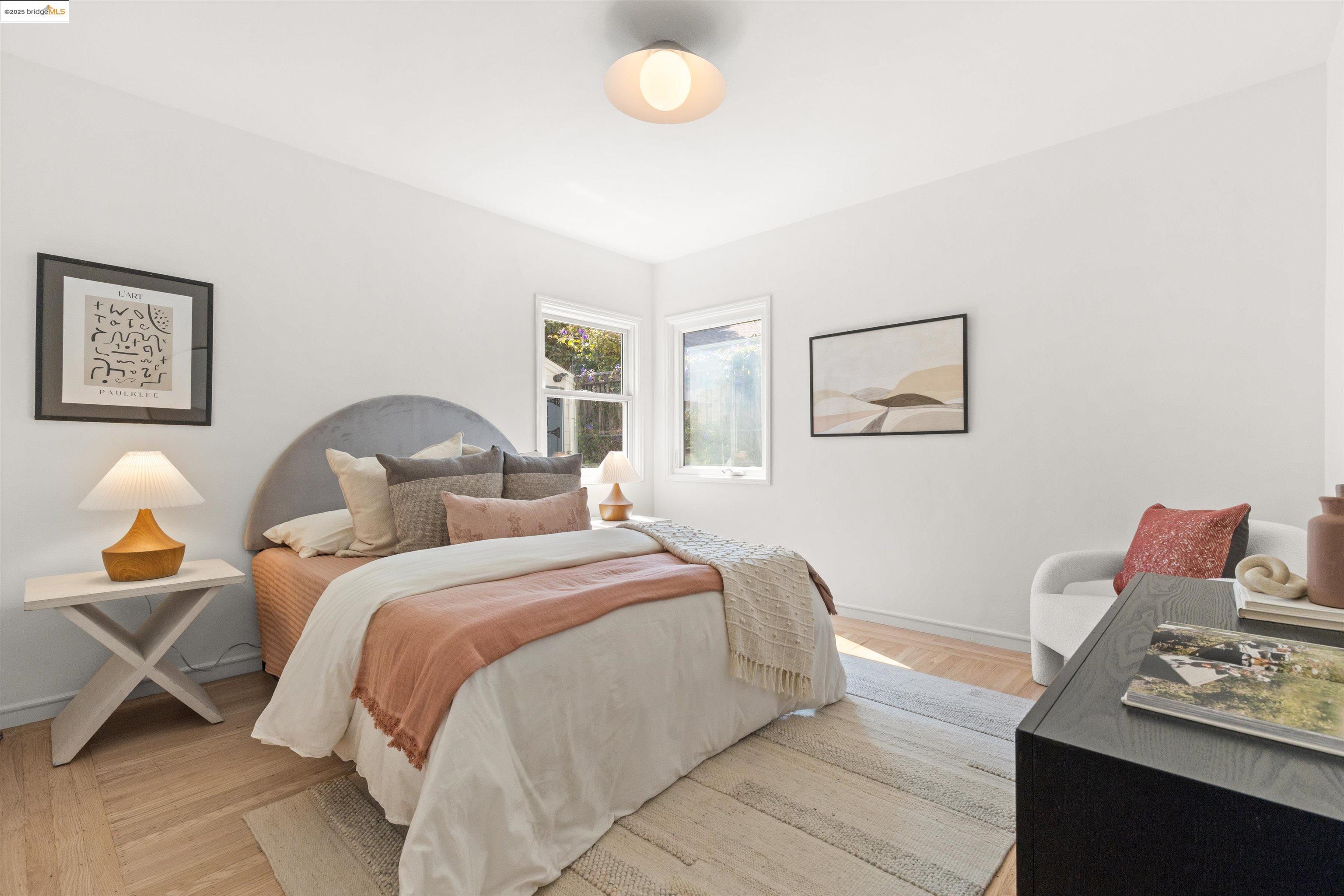 Detail Gallery Image 23 of 58 For 2451 Carmel St, Oakland,  CA 94602 - 2 Beds | 1 Baths