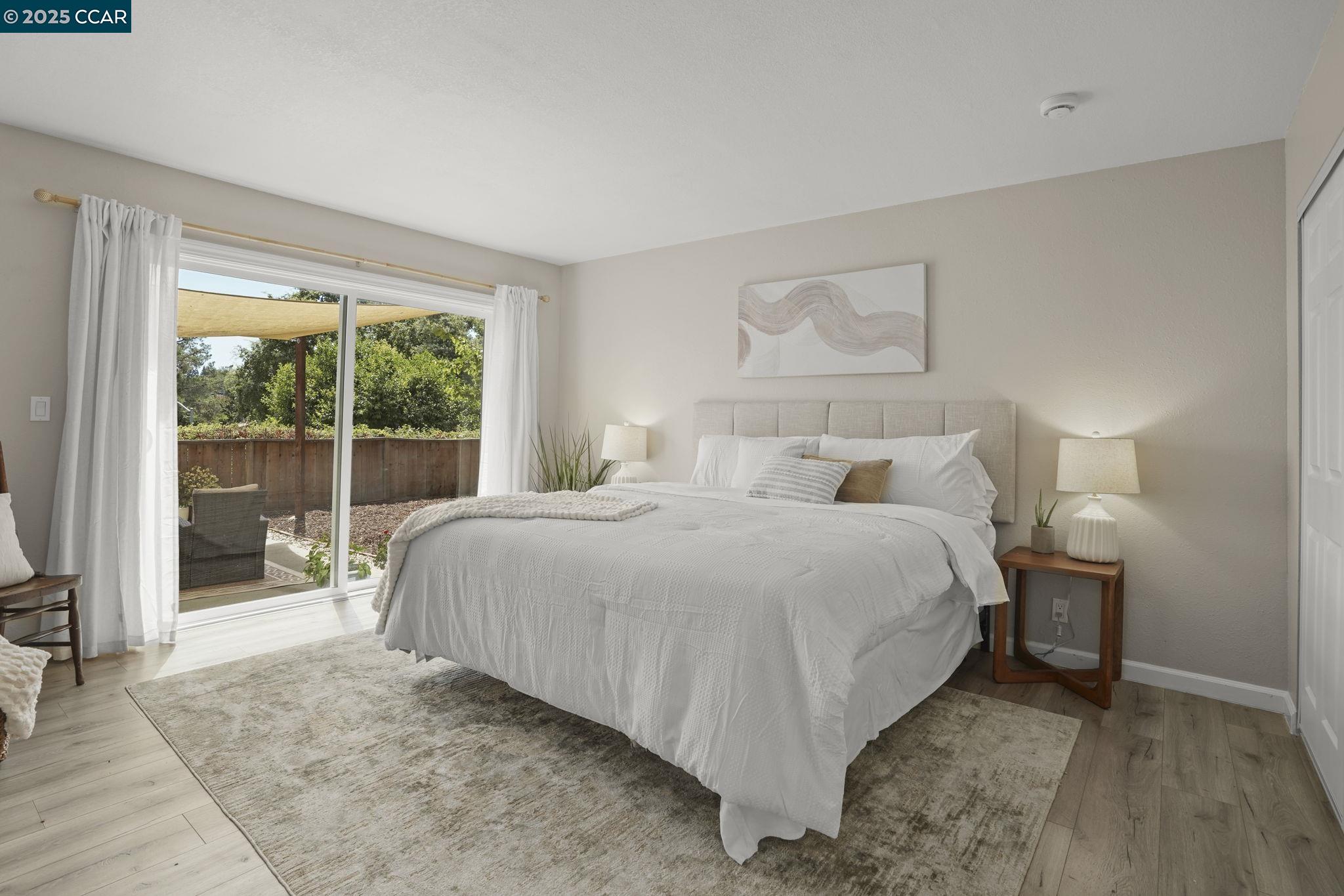 Detail Gallery Image 12 of 23 For 711 Sterling Dr, Martinez,  CA 94553 - 4 Beds | 2 Baths