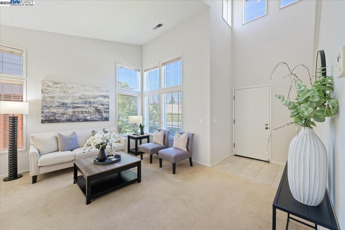 Detail Gallery Image 10 of 47 For 3618 Reflections Dr, Pleasanton,  CA 94566 - 3 Beds | 2/1 Baths