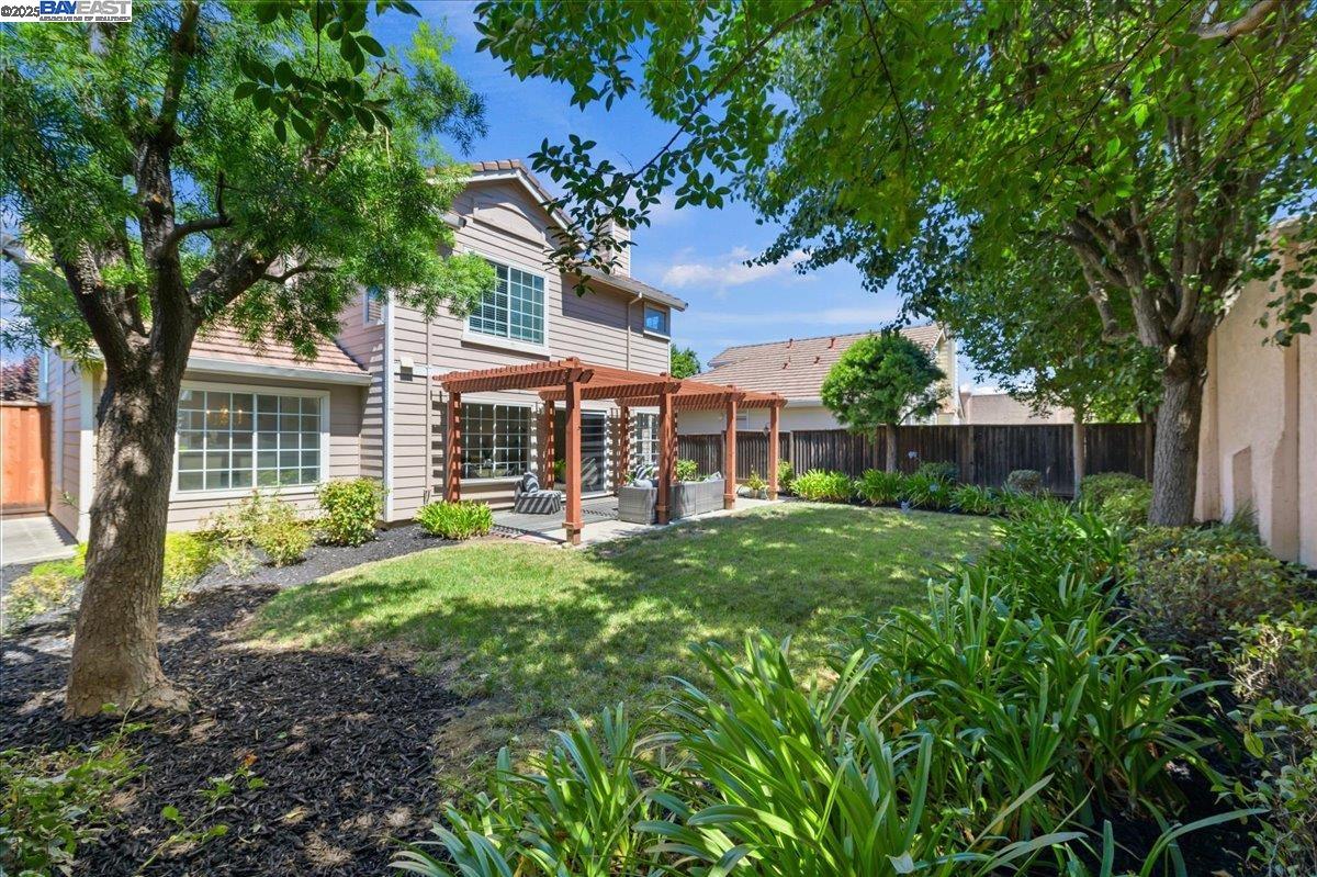 Detail Gallery Image 37 of 47 For 3618 Reflections Dr, Pleasanton,  CA 94566 - 3 Beds | 2/1 Baths