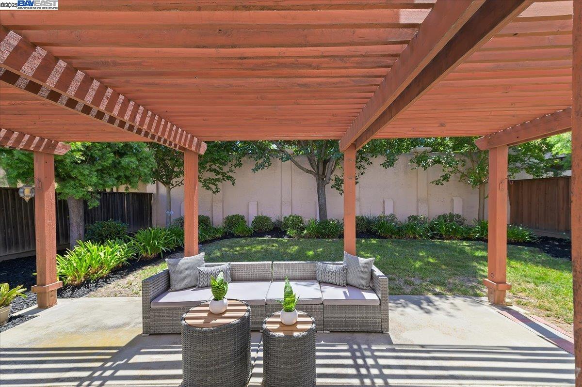 Detail Gallery Image 41 of 47 For 3618 Reflections Dr, Pleasanton,  CA 94566 - 3 Beds | 2/1 Baths
