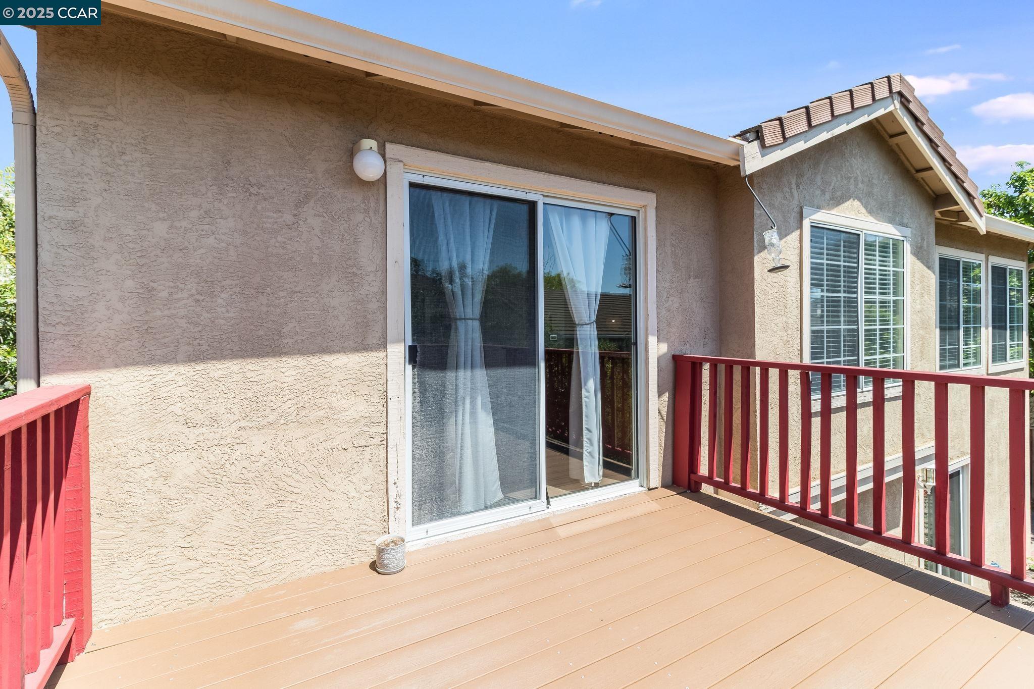 Detail Gallery Image 27 of 39 For 289 Crestview Ave, Martinez,  CA 94553 - 3 Beds | 2/1 Baths