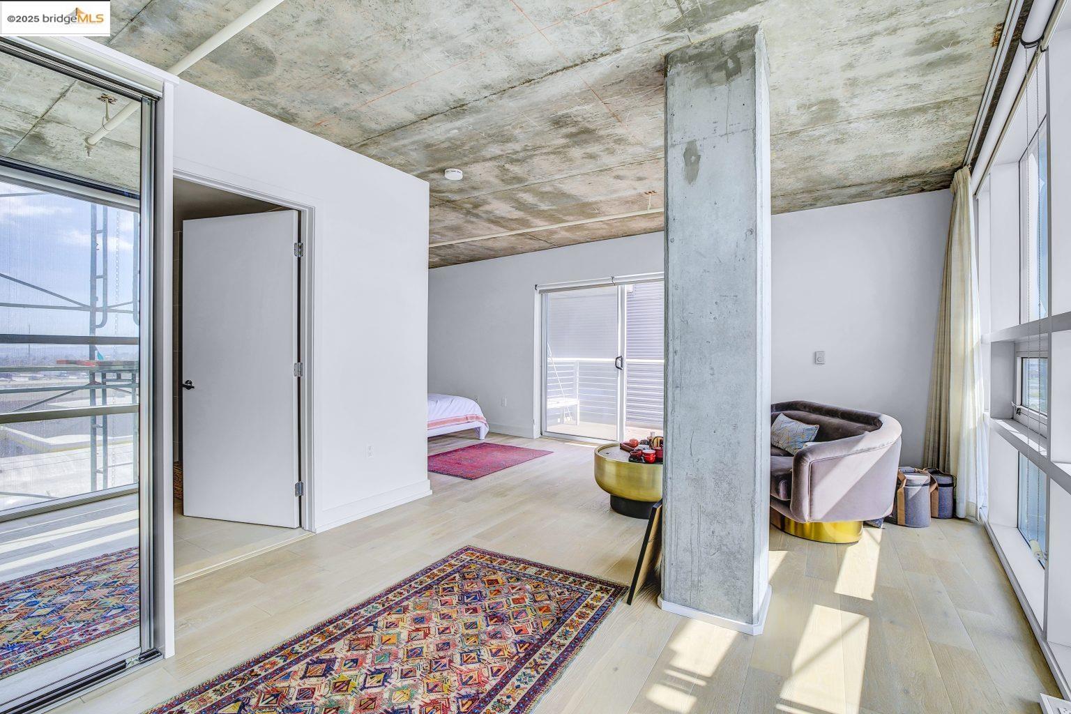 Detail Gallery Image 5 of 40 For 311 Oak St #523,  Oakland,  CA 94607 - 1 Beds | 2 Baths