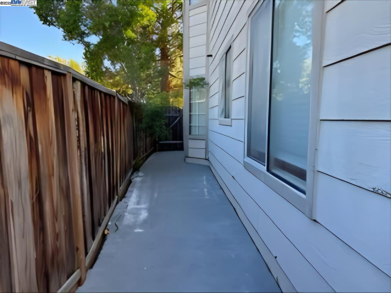 Detail Gallery Image 19 of 20 For 6221 Potrero Dr, Newark,  CA 94560 - 3 Beds | 2/1 Baths