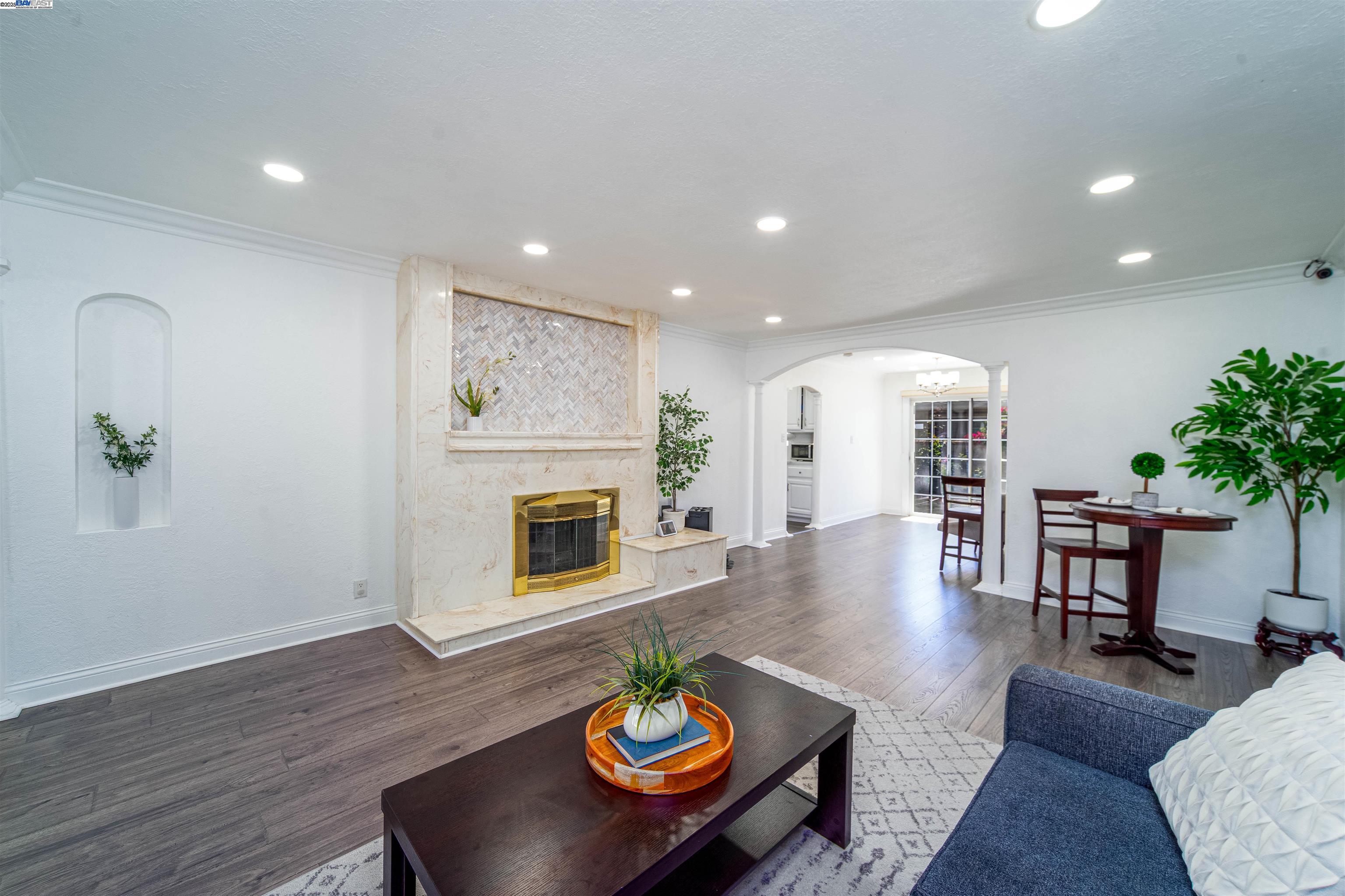 Detail Gallery Image 15 of 48 For 37621 Glenmoor Dr, Fremont,  CA 94536 - 3 Beds | 2 Baths