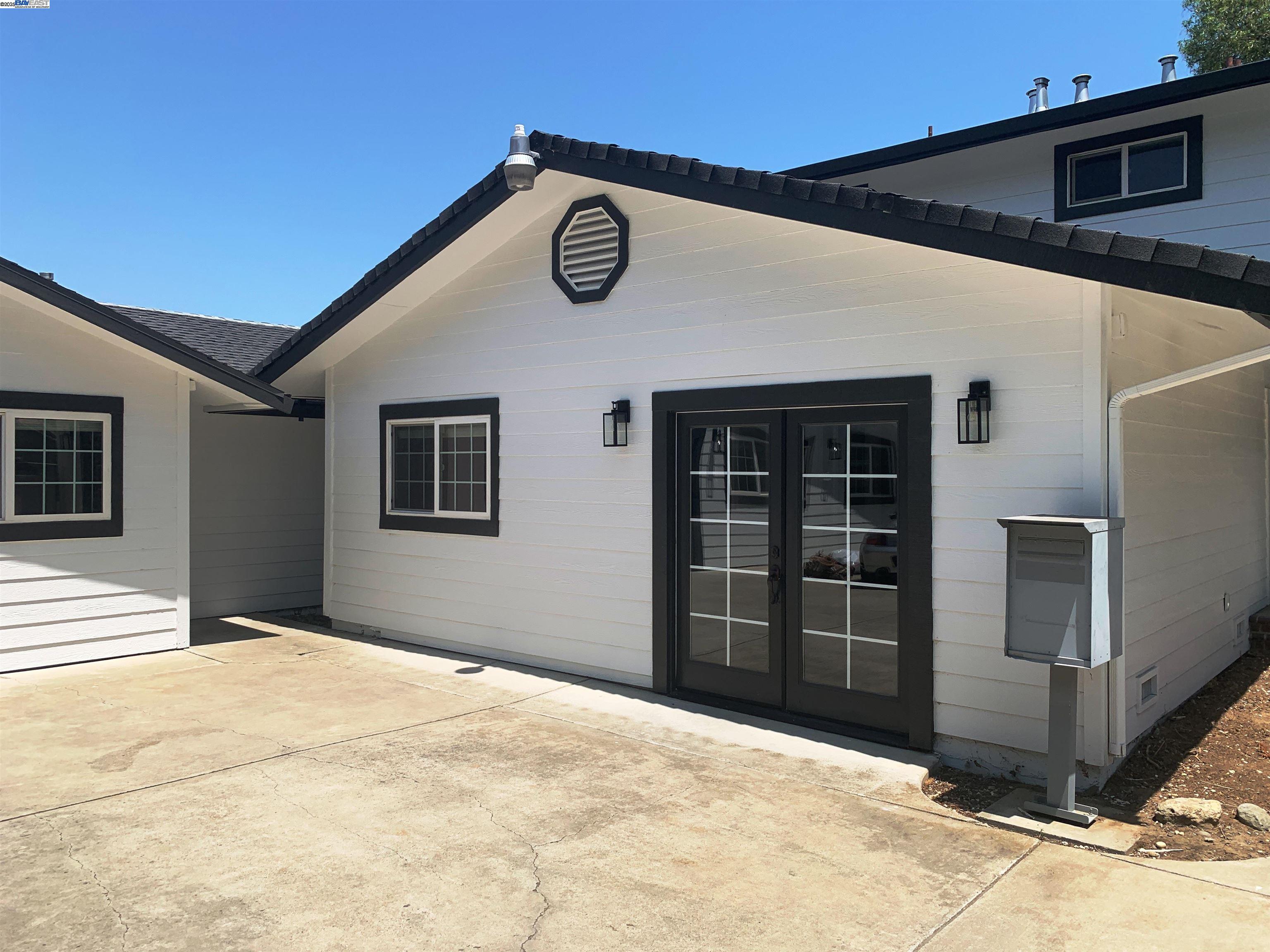 Detail Gallery Image 6 of 58 For 320 Fairview Ave, Brentwood,  CA 94513 - 4 Beds | 2/1 Baths