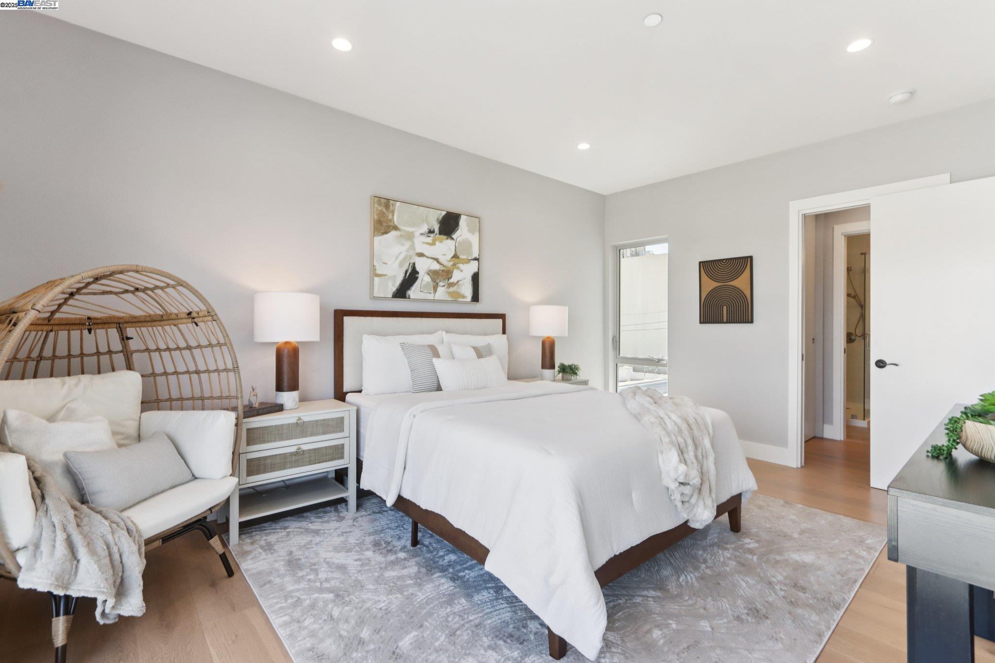 Detail Gallery Image 21 of 36 For 520 El Camino Real #307,  San Carlos,  CA 94070 - 2 Beds | 2 Baths