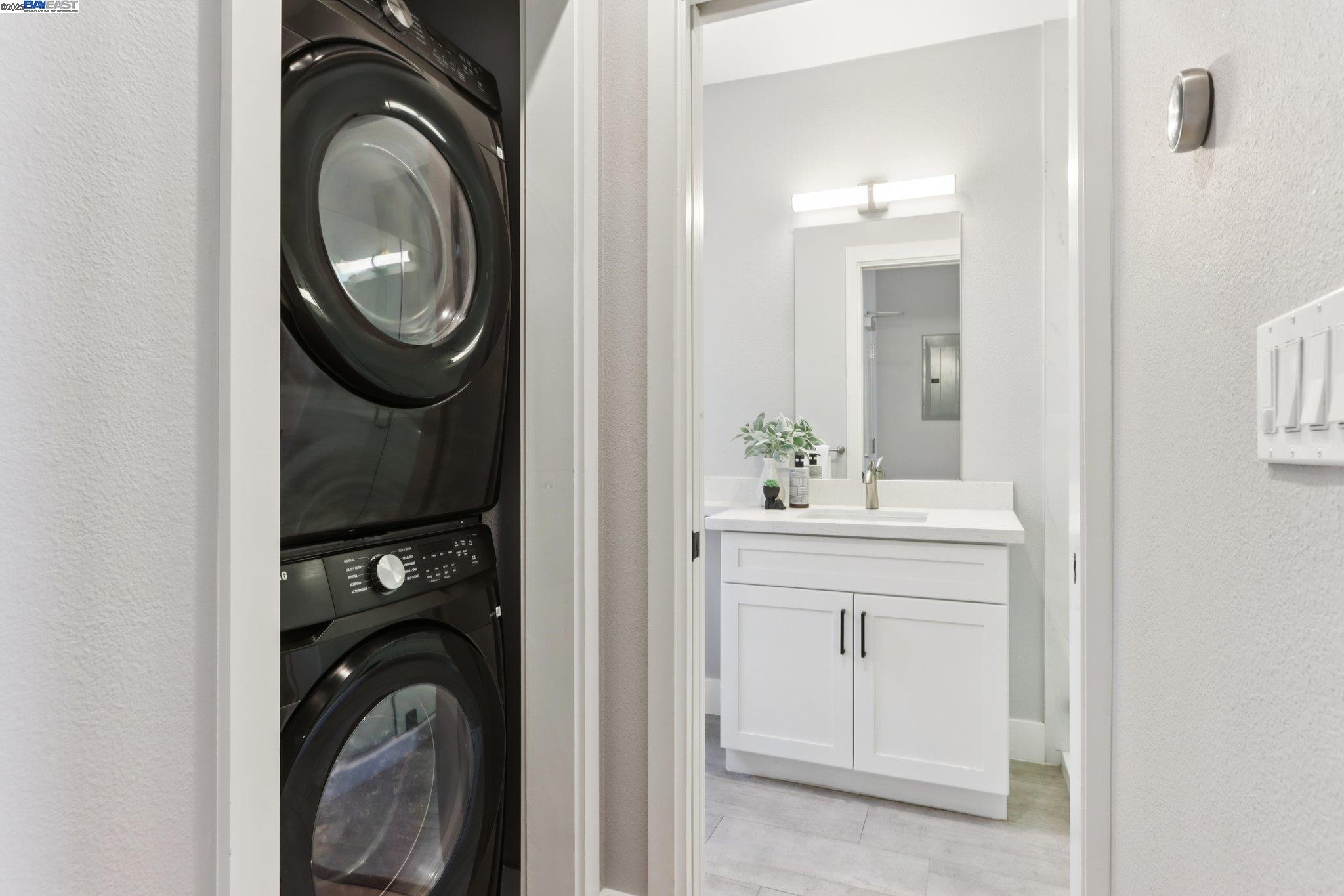 Detail Gallery Image 26 of 36 For 520 El Camino Real #307,  San Carlos,  CA 94070 - 2 Beds | 2 Baths