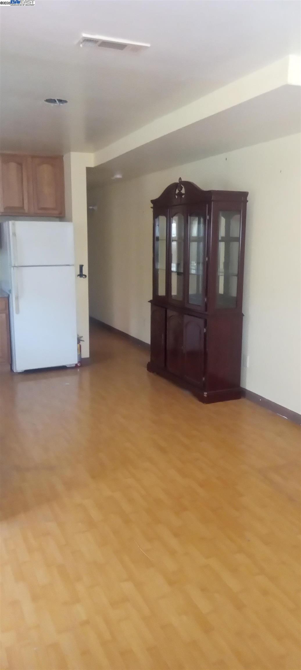 Detail Gallery Image 11 of 47 For 1059 Santa Clara Ave, Alameda,  CA 94501 - – Beds | – Baths