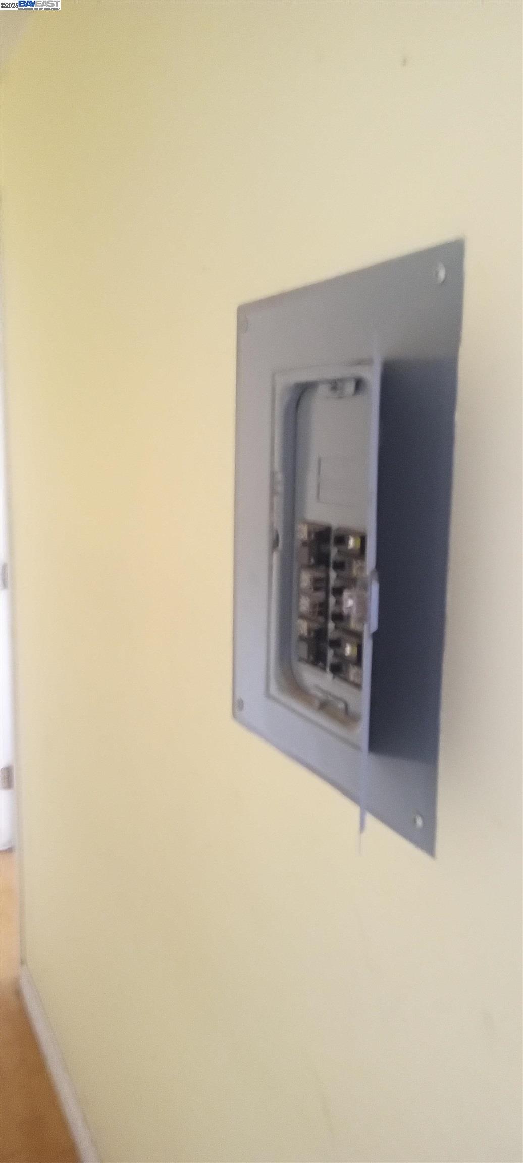 Detail Gallery Image 14 of 47 For 1059 Santa Clara Ave, Alameda,  CA 94501 - – Beds | – Baths