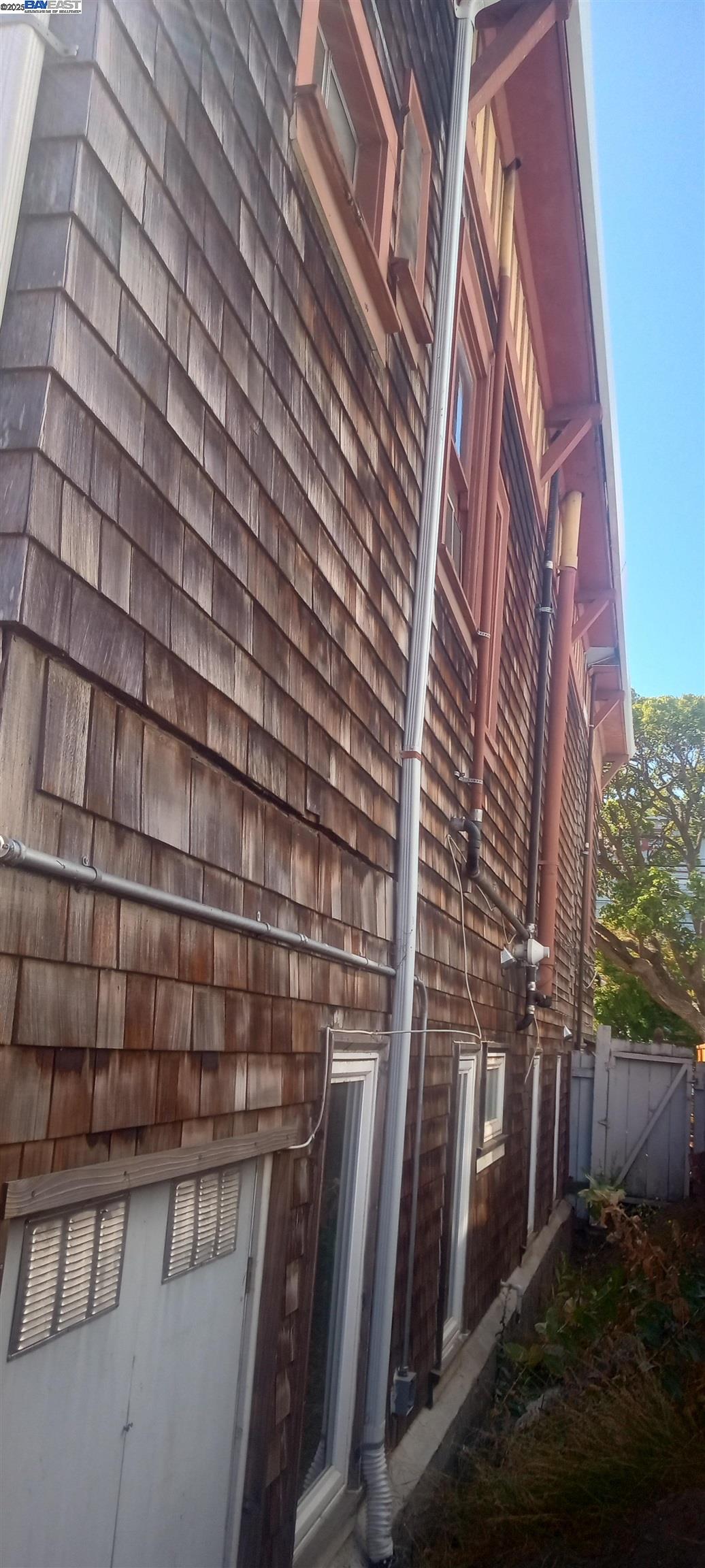 Detail Gallery Image 45 of 47 For 1059 Santa Clara Ave, Alameda,  CA 94501 - – Beds | – Baths