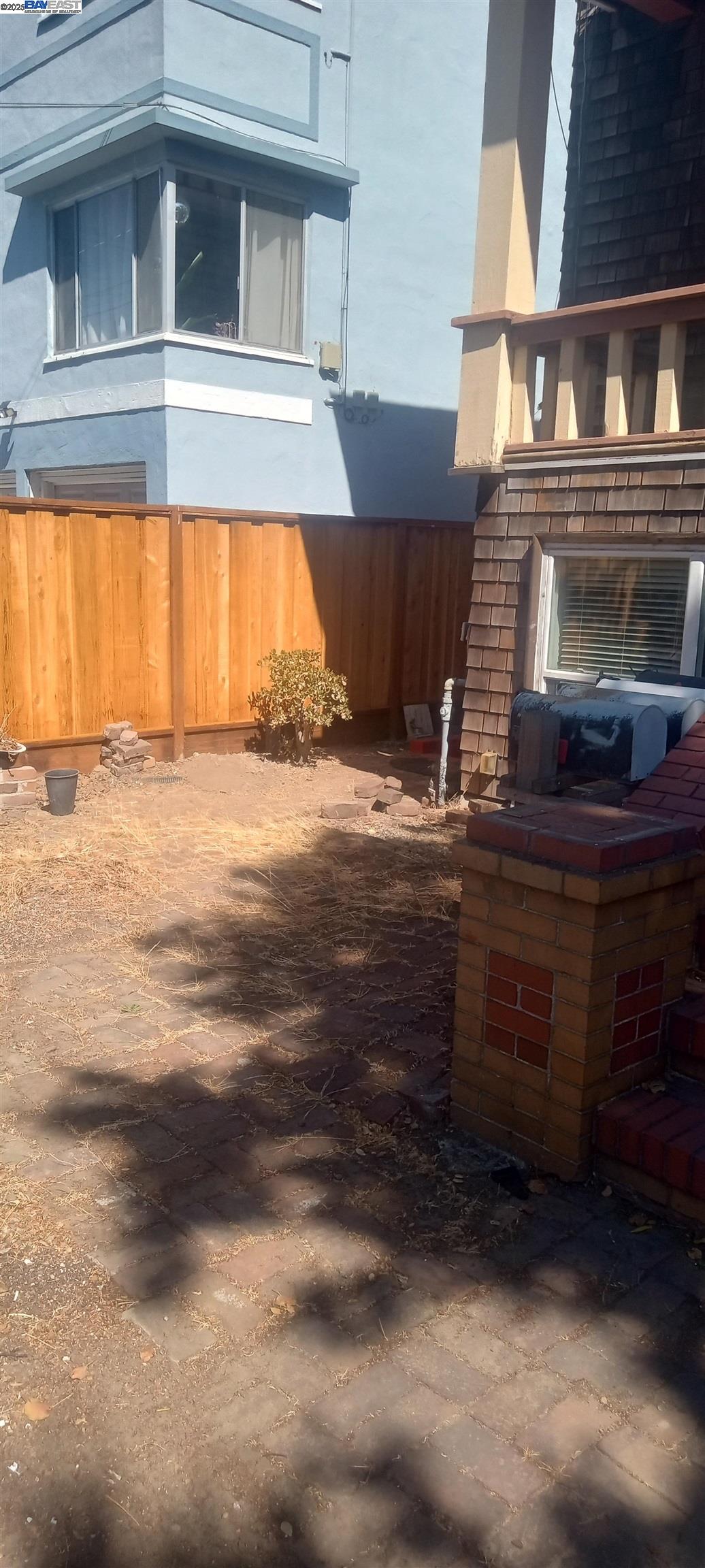 Detail Gallery Image 6 of 47 For 1059 Santa Clara Ave, Alameda,  CA 94501 - – Beds | – Baths