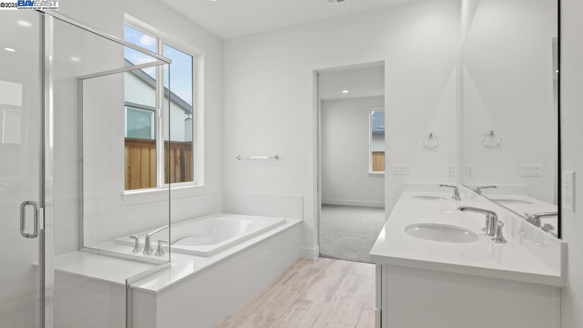 Detail Gallery Image 18 of 26 For 1045 Finley Drive, Manteca,  CA 95336 - 2 Beds | 2/1 Baths