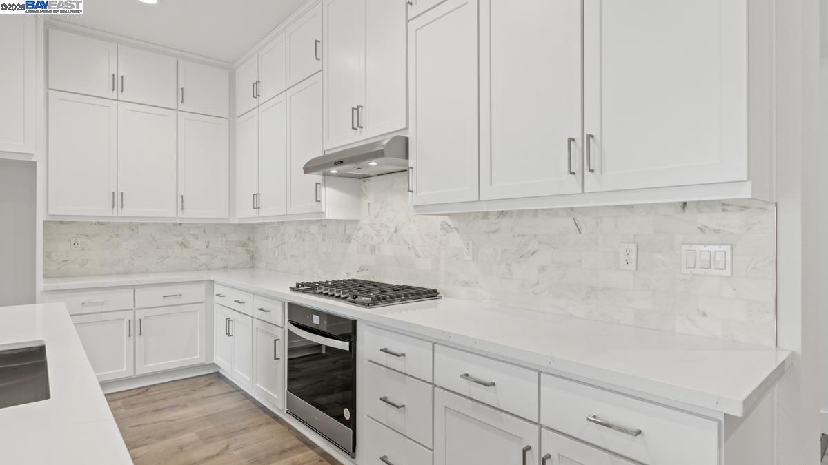 Detail Gallery Image 7 of 26 For 1045 Finley Drive, Manteca,  CA 95336 - 2 Beds | 2/1 Baths