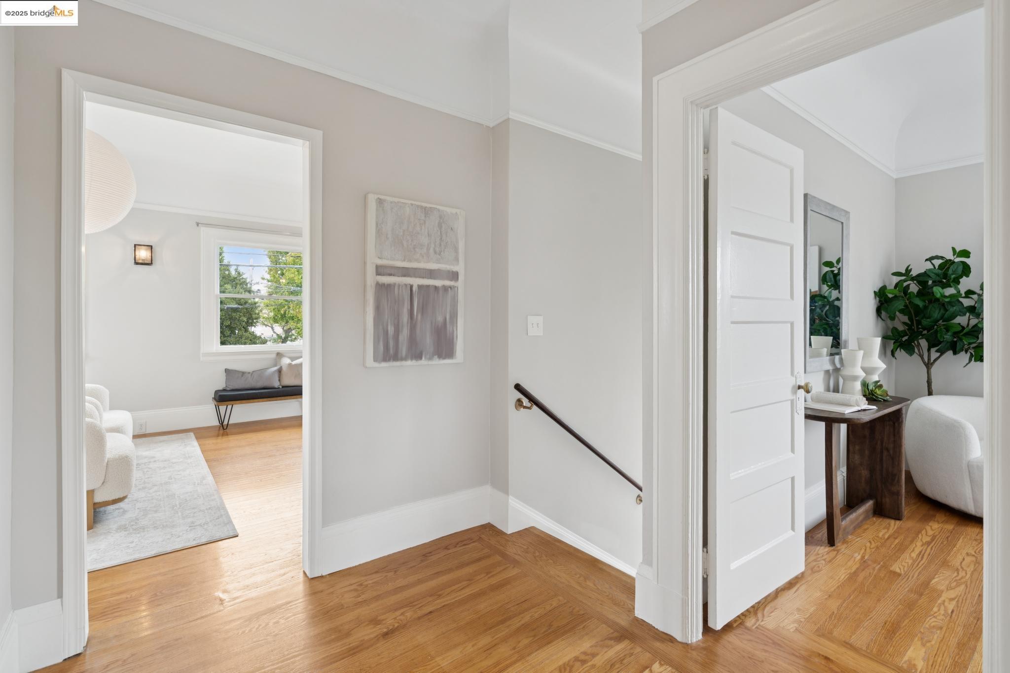 Detail Gallery Image 31 of 56 For 1042 Santa Clara Ave, Alameda,  CA 94501 - 4 Beds | 2 Baths