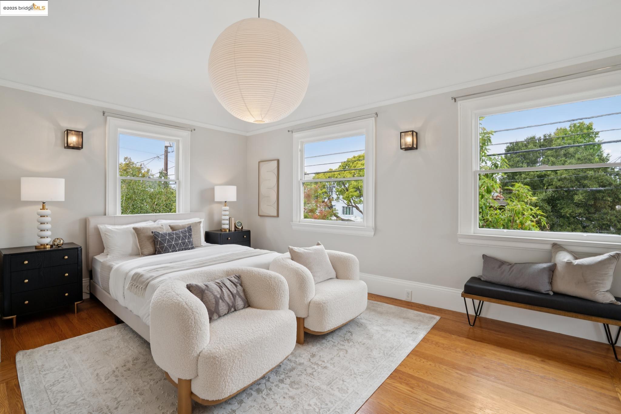 Detail Gallery Image 33 of 56 For 1042 Santa Clara Ave, Alameda,  CA 94501 - 4 Beds | 2 Baths