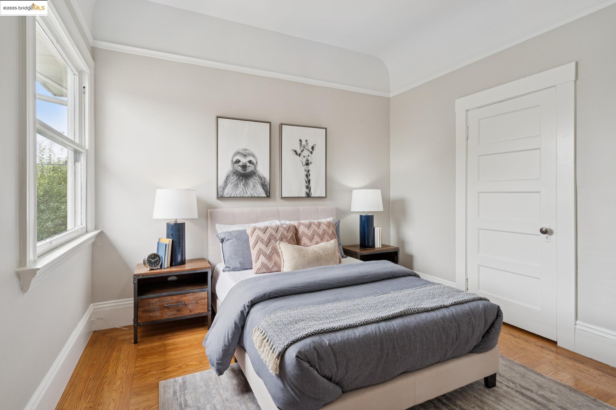 Detail Gallery Image 39 of 56 For 1042 Santa Clara Ave, Alameda,  CA 94501 - 4 Beds | 2 Baths
