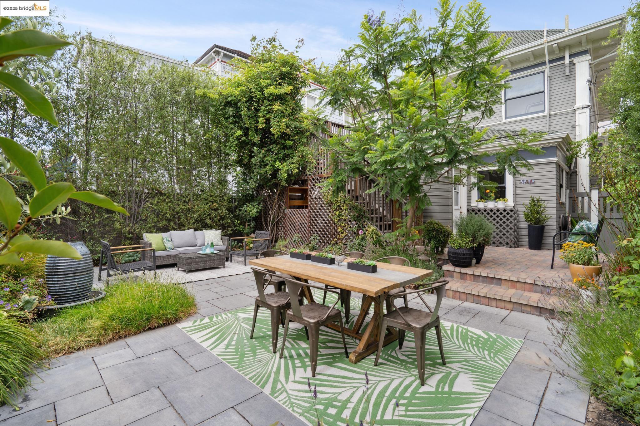 Detail Gallery Image 47 of 56 For 1042 Santa Clara Ave, Alameda,  CA 94501 - 4 Beds | 2 Baths