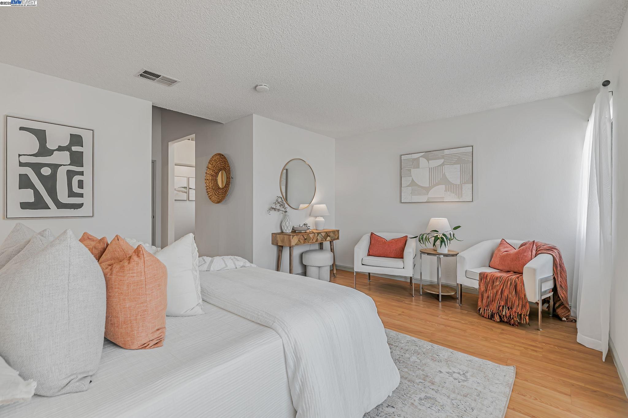 Detail Gallery Image 11 of 42 For 4772 Mendocino Ter, Fremont,  CA 94555 - 3 Beds | 3 Baths