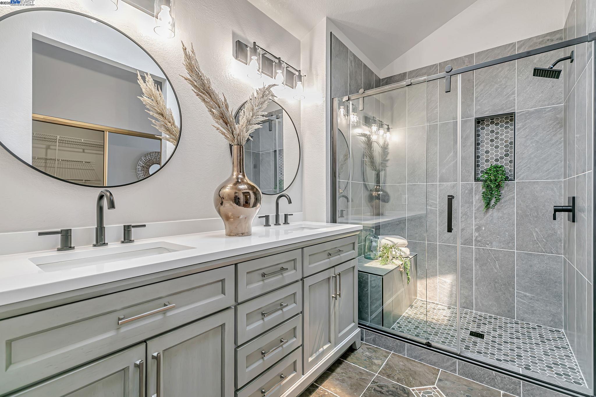 Detail Gallery Image 13 of 42 For 4772 Mendocino Ter, Fremont,  CA 94555 - 3 Beds | 3 Baths