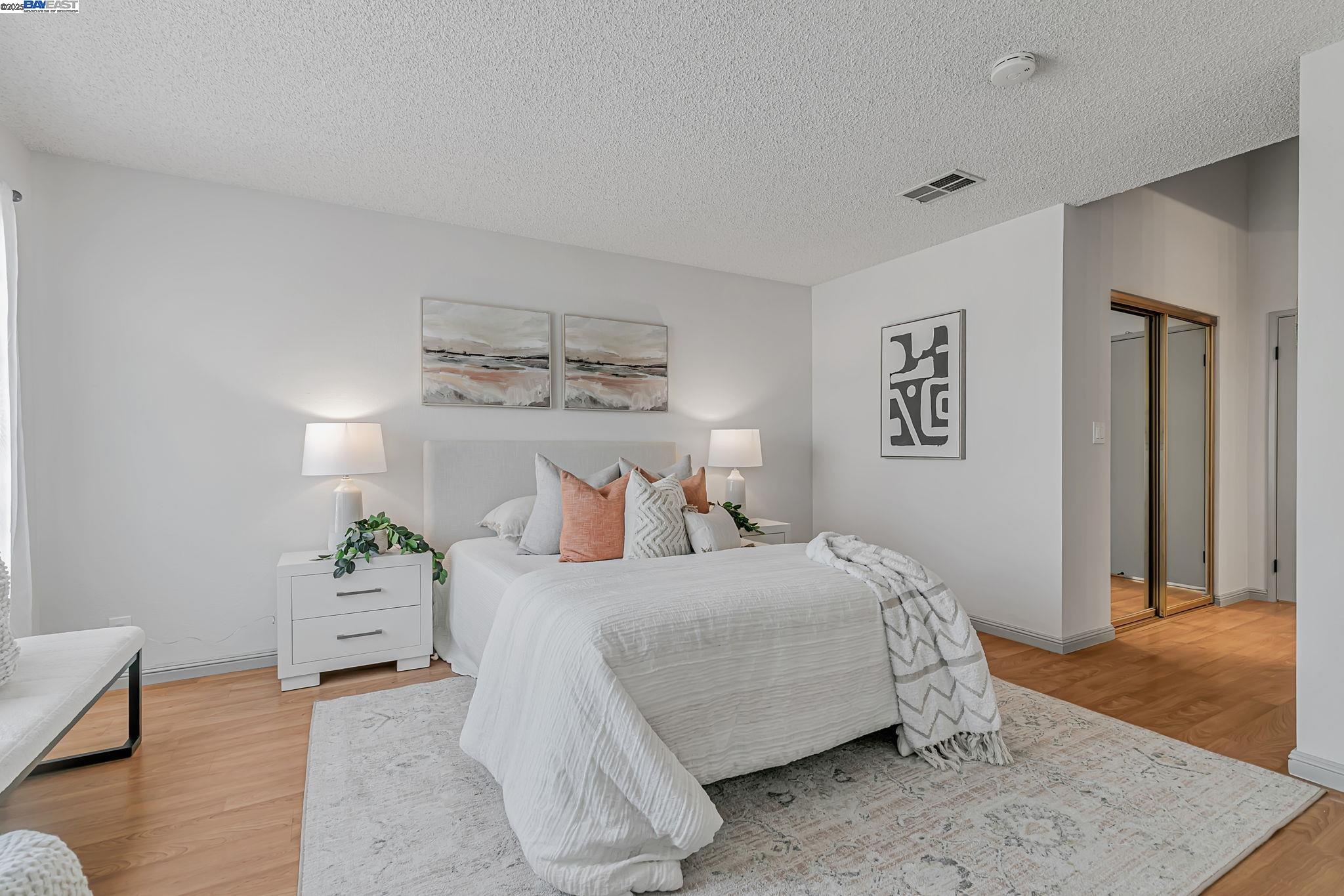 Detail Gallery Image 10 of 42 For 4772 Mendocino Ter, Fremont,  CA 94555 - 3 Beds | 3 Baths