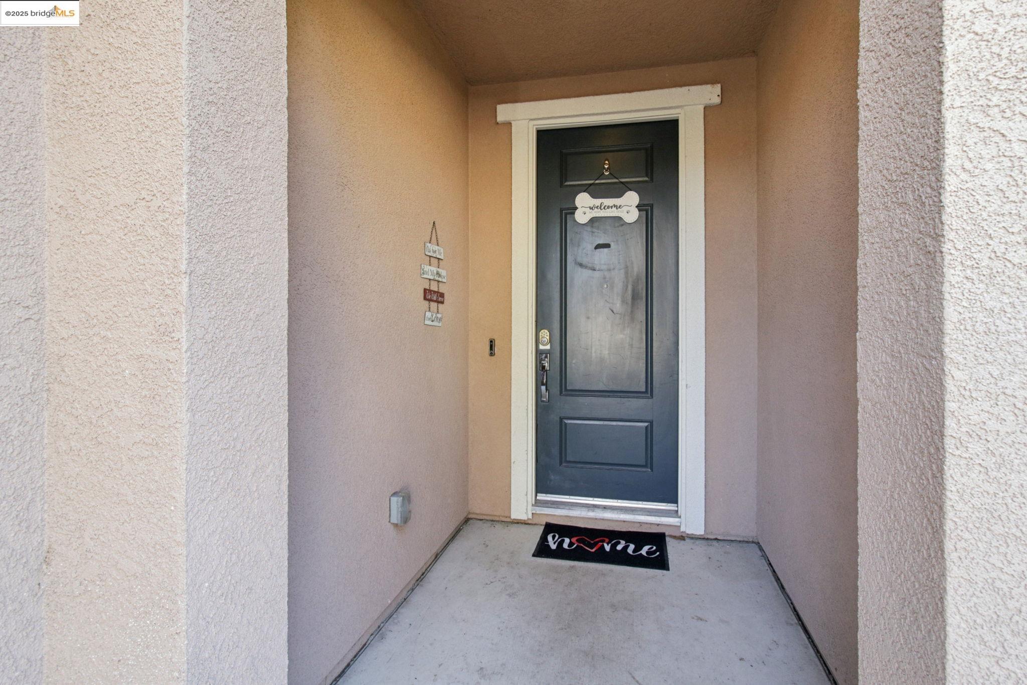 Detail Gallery Image 5 of 60 For 124 Clear Lake Ct, Oakley,  CA 94561 - 4 Beds | 3 Baths
