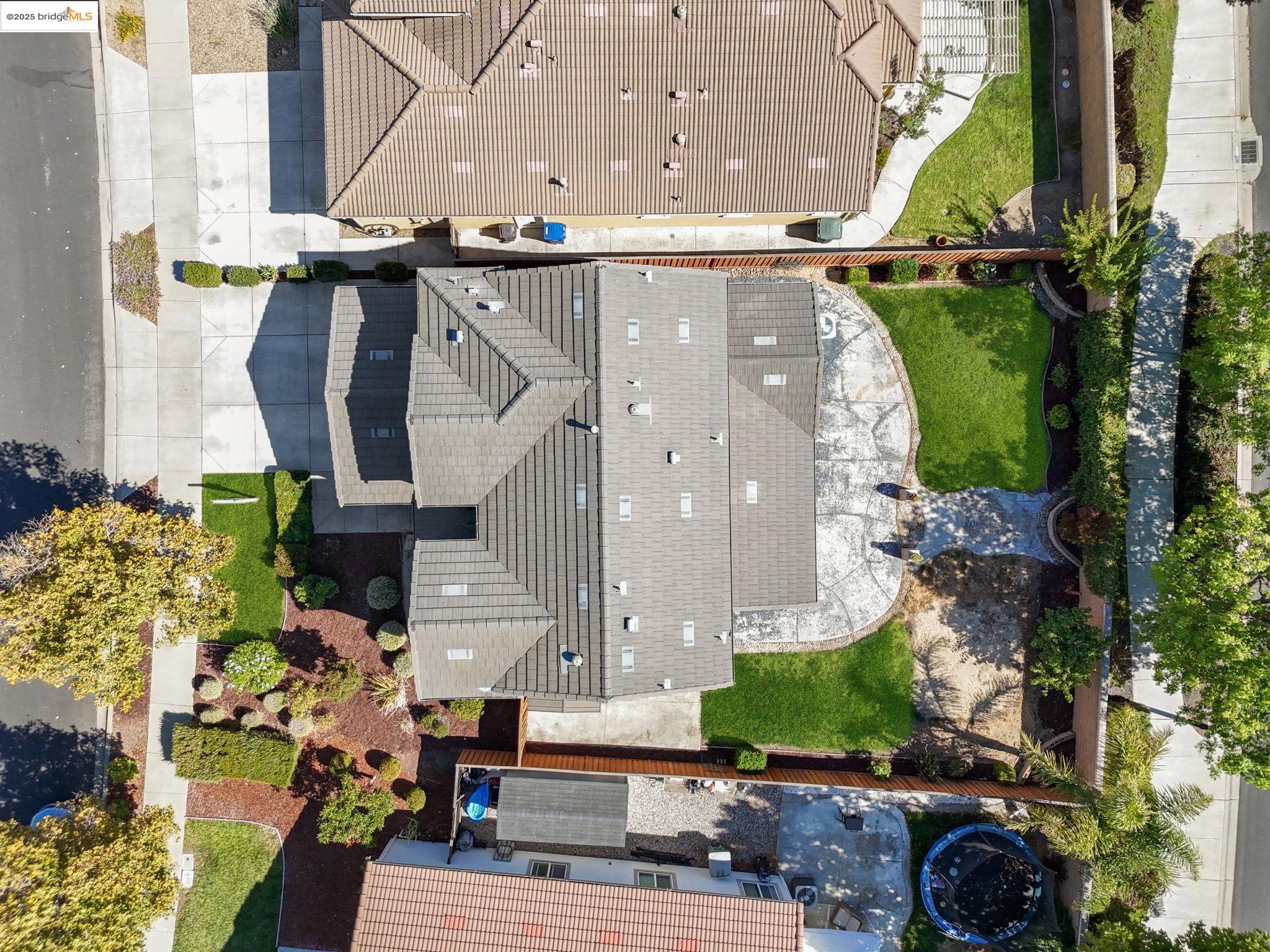 Detail Gallery Image 42 of 60 For 124 Clear Lake Ct, Oakley,  CA 94561 - 4 Beds | 3 Baths