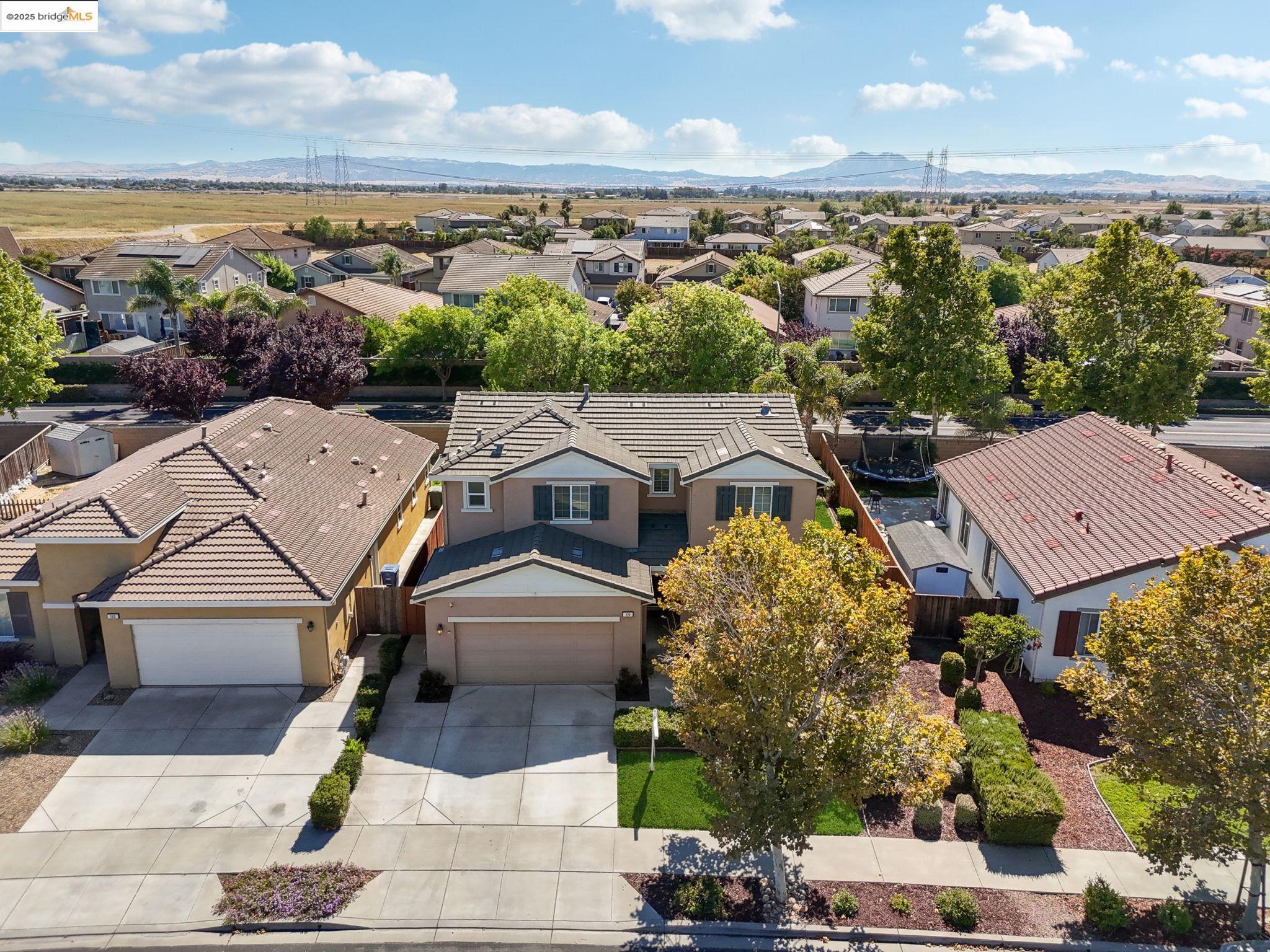 Detail Gallery Image 48 of 60 For 124 Clear Lake Ct, Oakley,  CA 94561 - 4 Beds | 3 Baths