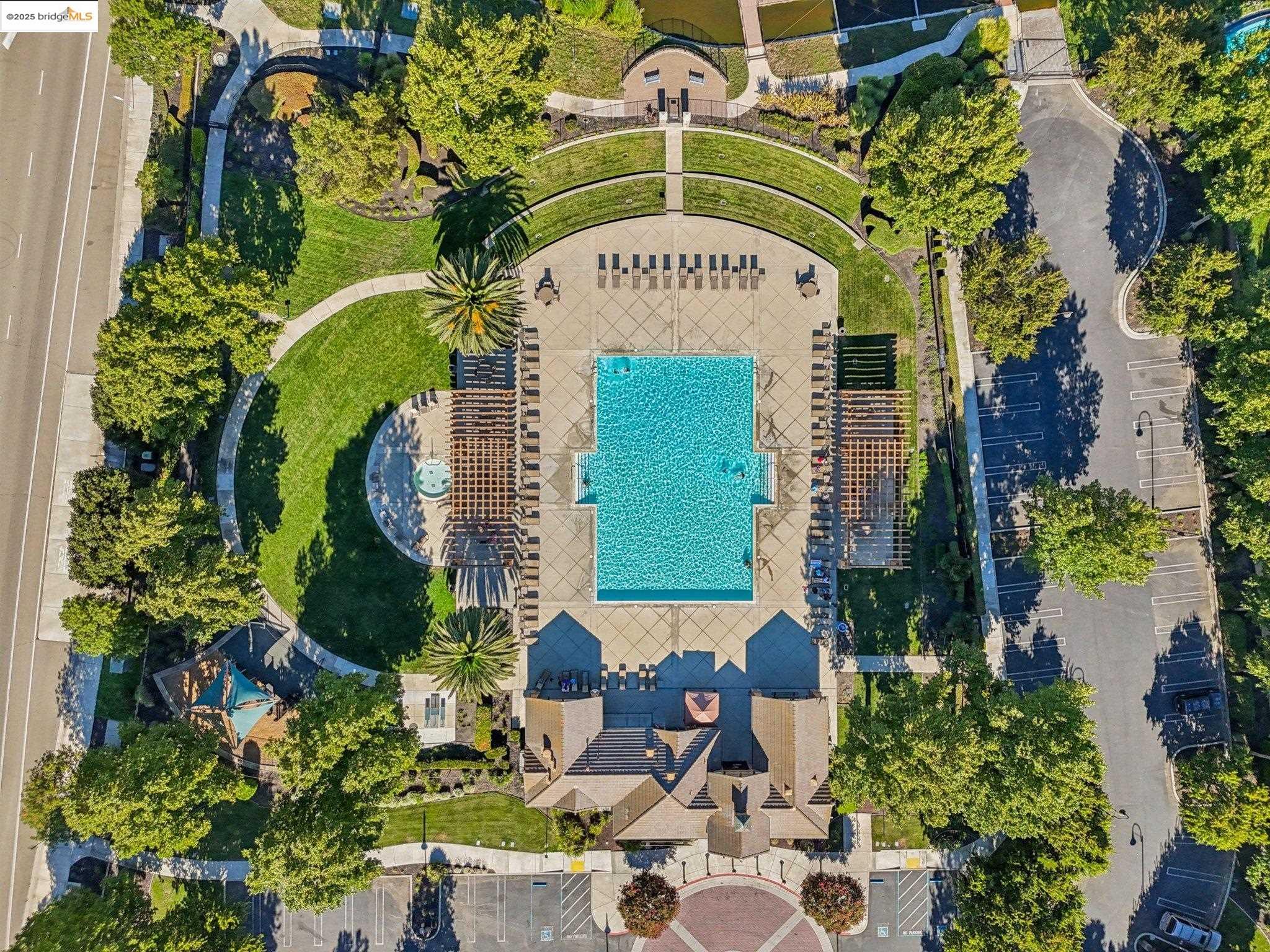 Detail Gallery Image 60 of 60 For 124 Clear Lake Ct, Oakley,  CA 94561 - 4 Beds | 3 Baths