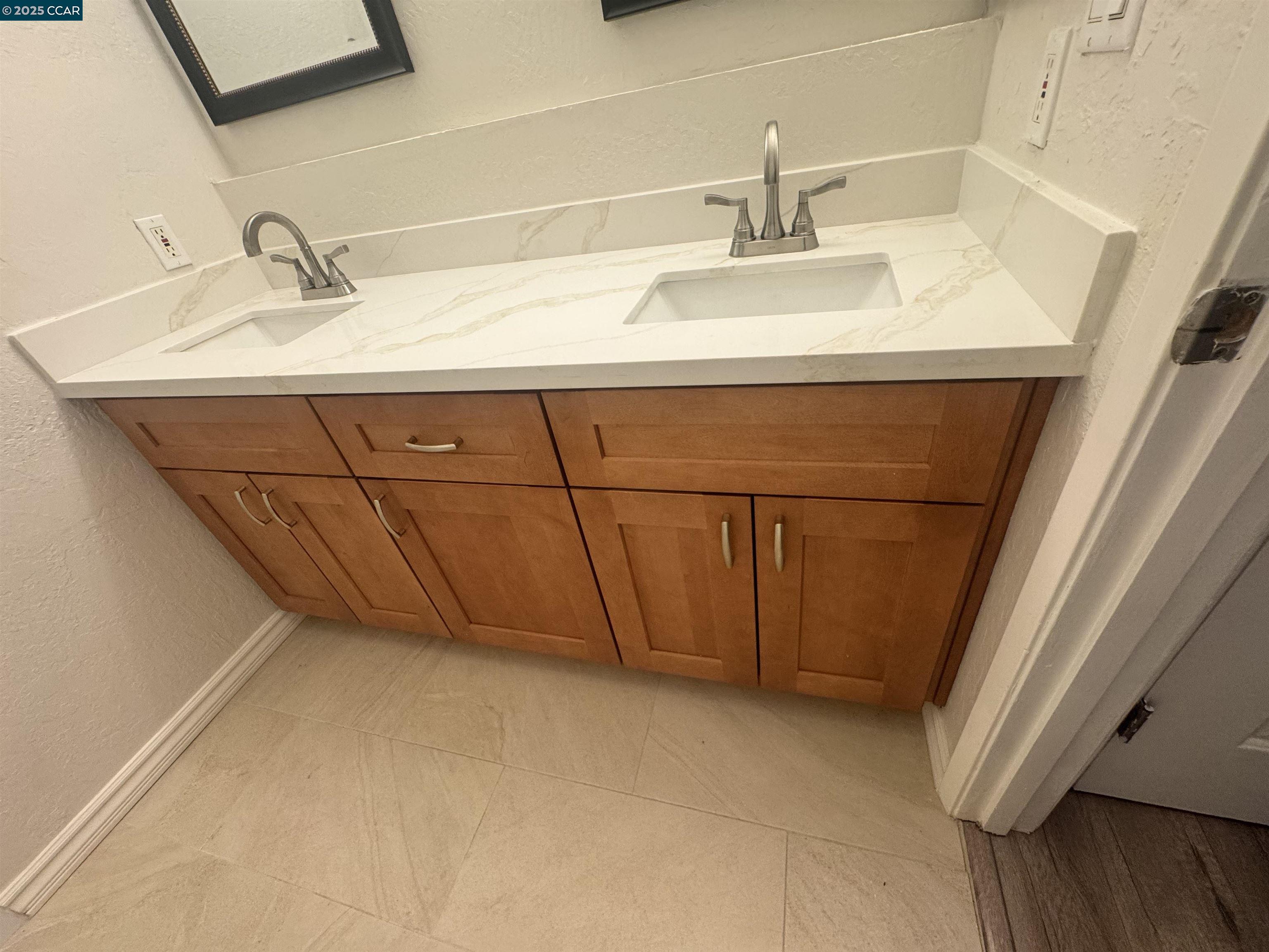 Detail Gallery Image 16 of 41 For 1085 Murrieta Blvd #111,  Livermore,  CA 94550 - 2 Beds | 2 Baths