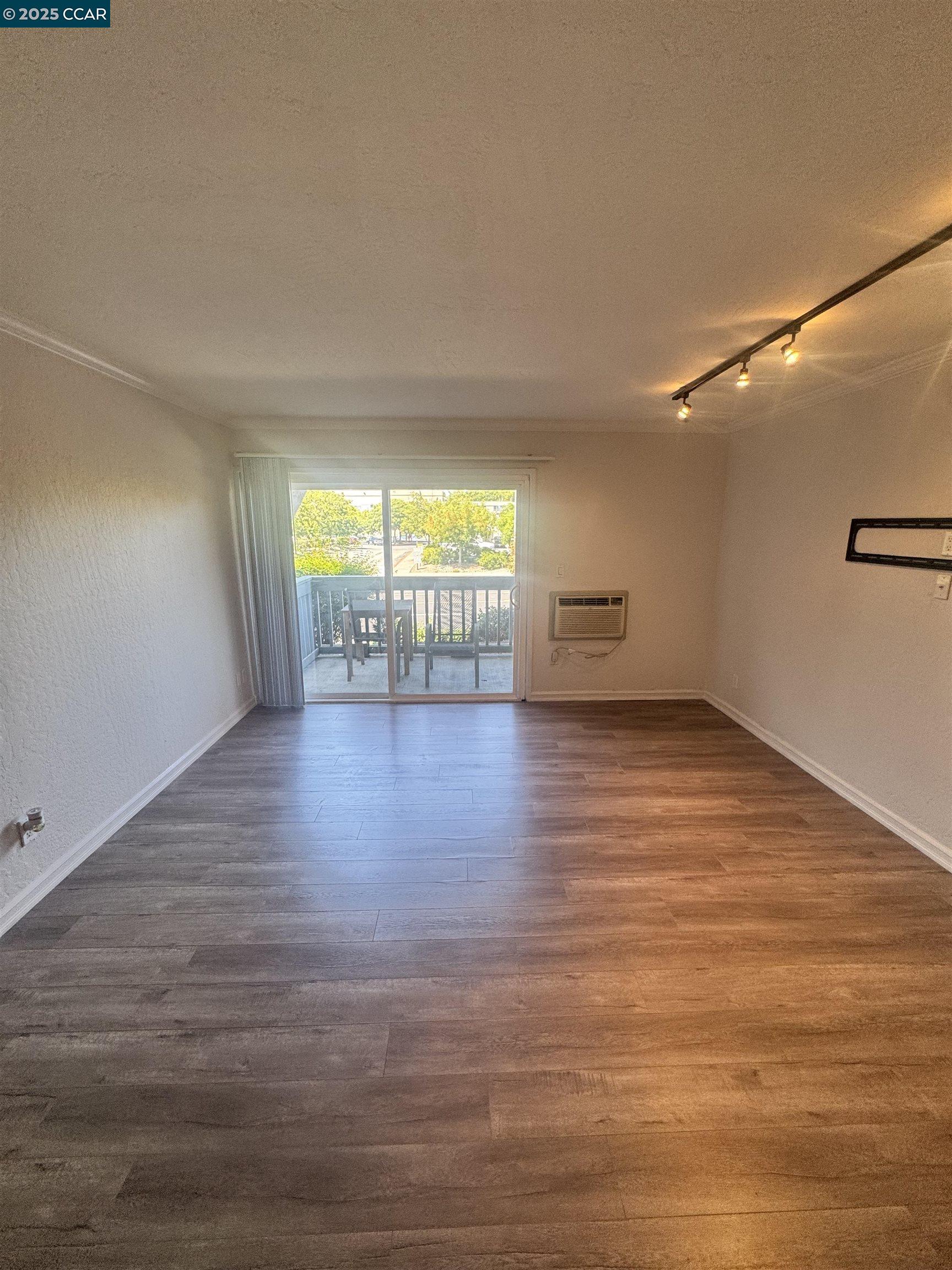 Detail Gallery Image 40 of 41 For 1085 Murrieta Blvd #111,  Livermore,  CA 94550 - 2 Beds | 2 Baths