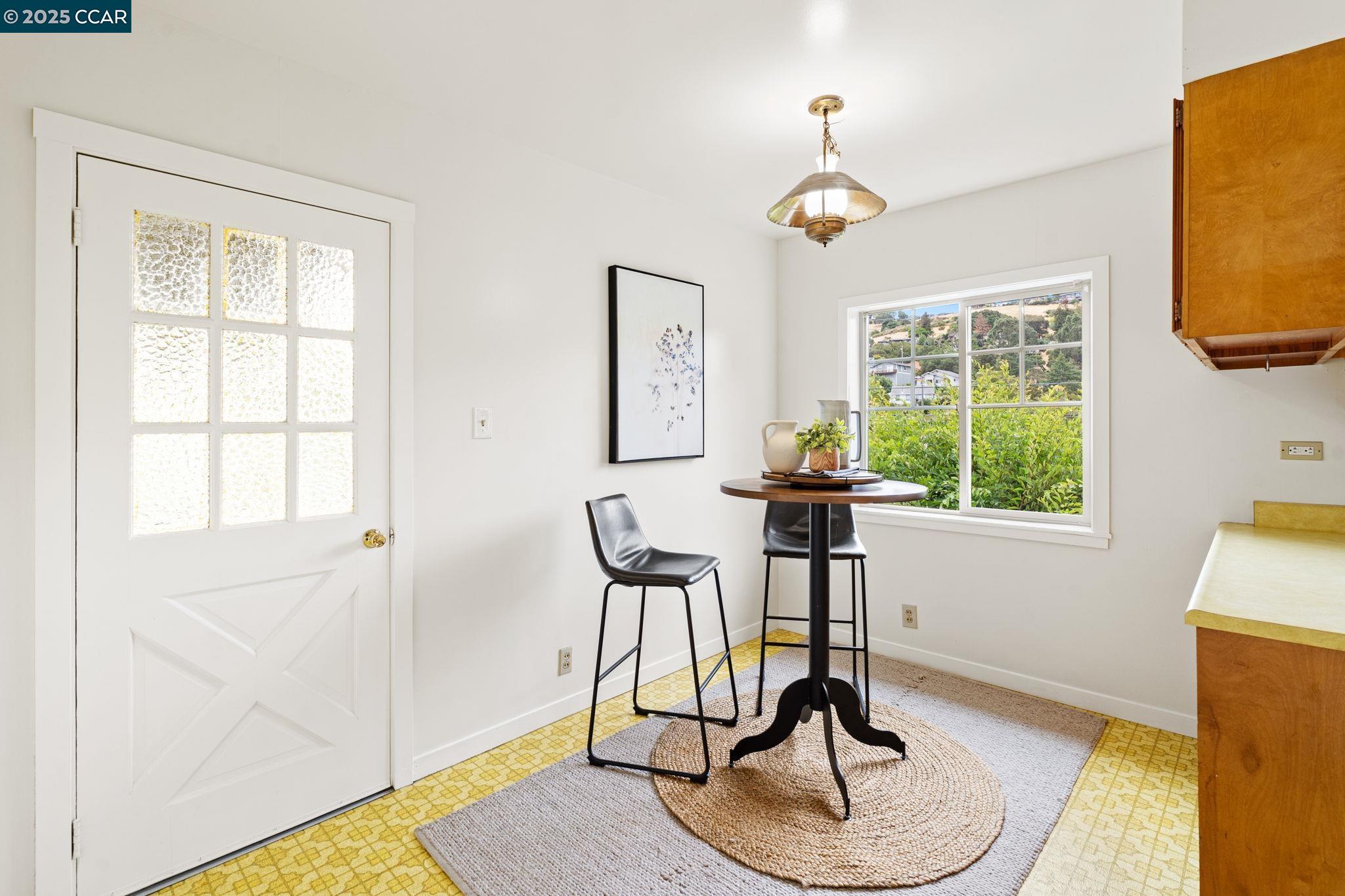 Detail Gallery Image 19 of 41 For 466 Clark St, Crockett,  CA 94525 - 3 Beds | 1 Baths